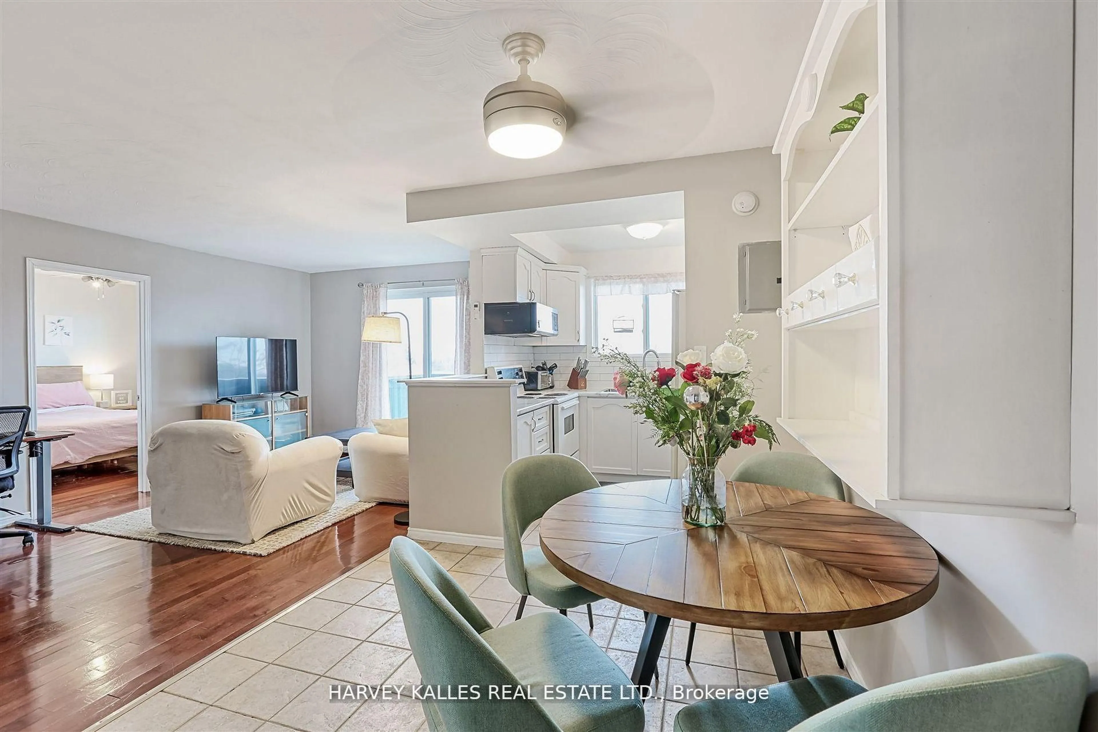 Living room with furniture, unknown for 2373 King St #45, Hamilton Ontario L8K 1X9