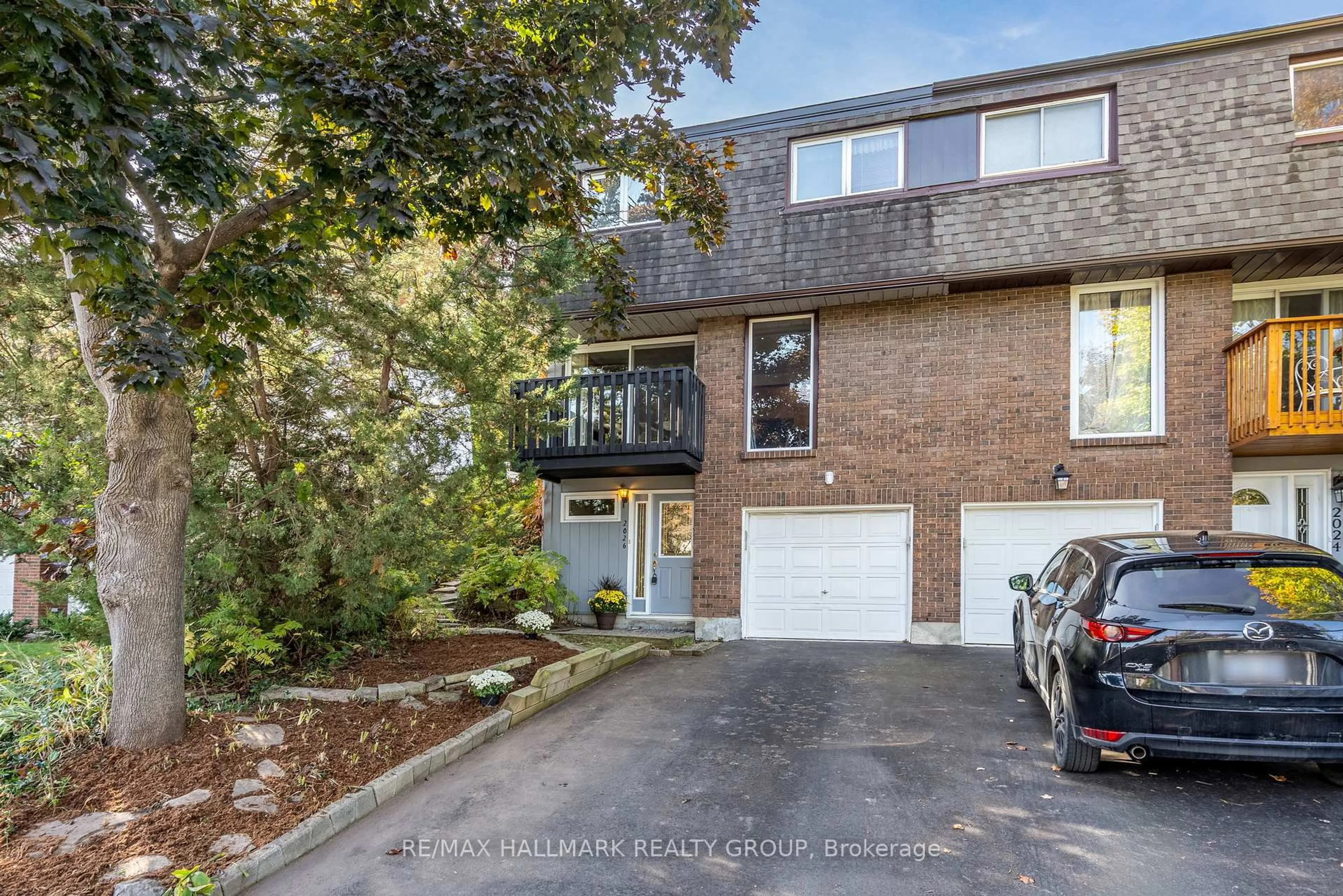 Unknown for 2026 GATINEAU VIEW Cres, Ottawa Ontario K1J 7X1
