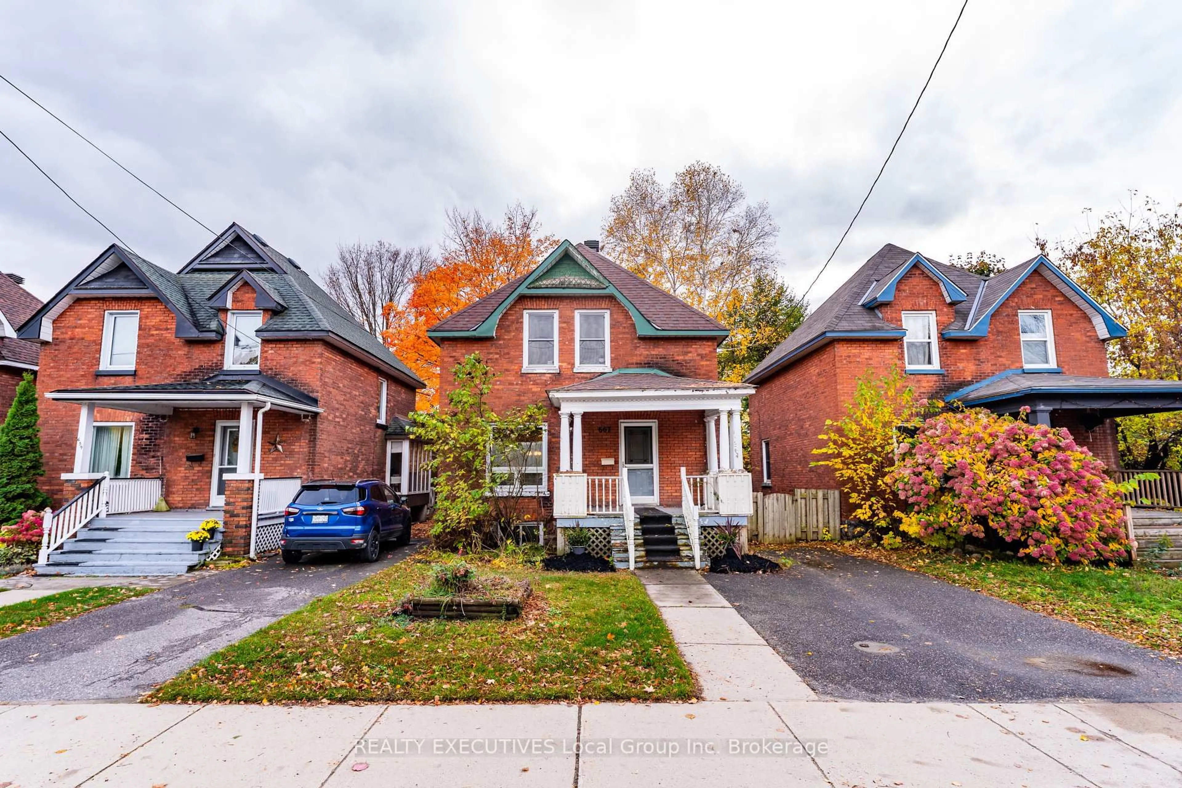 Home with brick exterior material, street for 667 Jane St, North Bay Ontario P1B 3H1