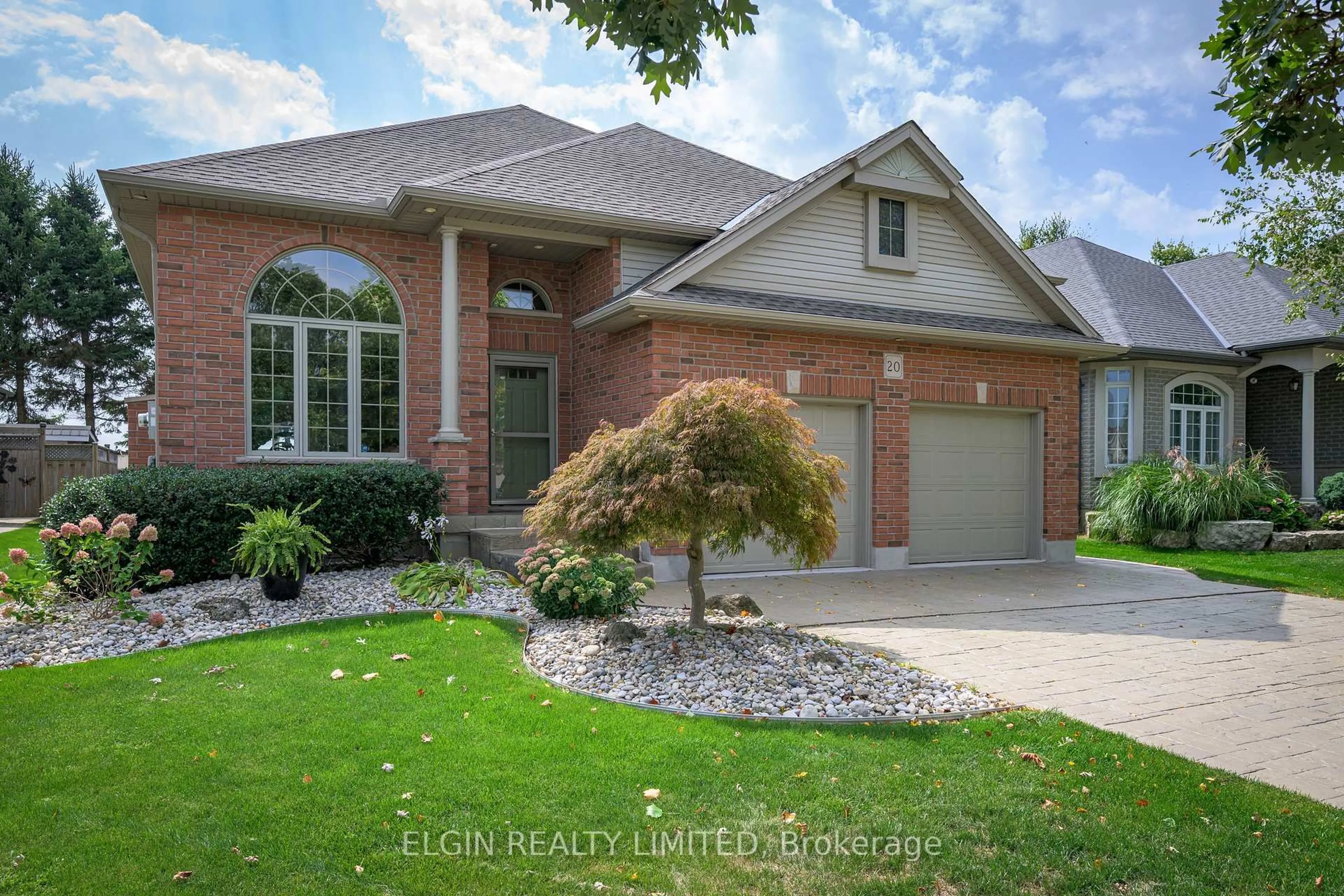 Home with brick exterior material, street for 20 Beechwood Circ, St. Thomas Ontario N5R 6K4