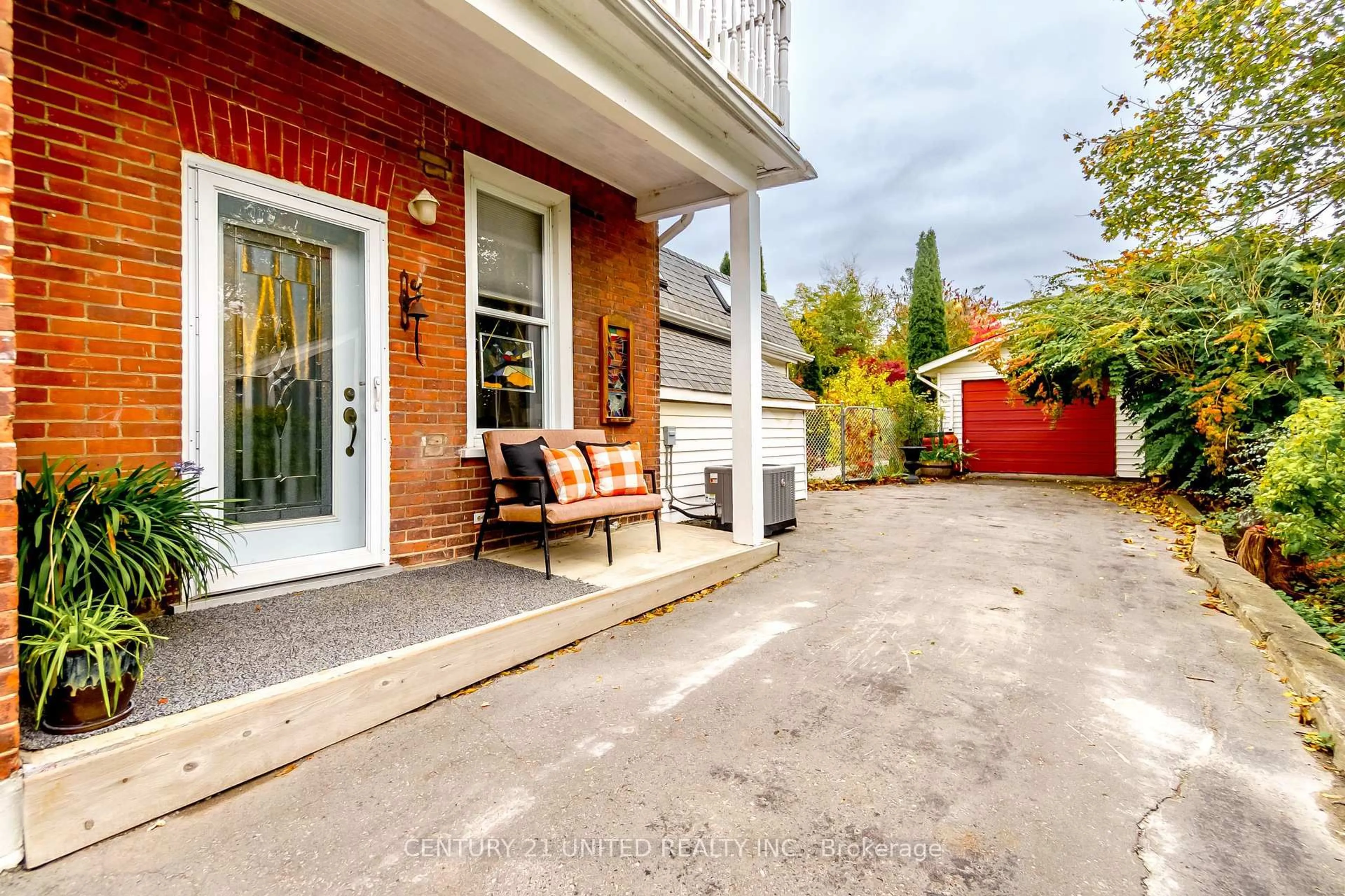 Patio, street for 458 Driscoll Terr, Peterborough Ontario K9H 1T7