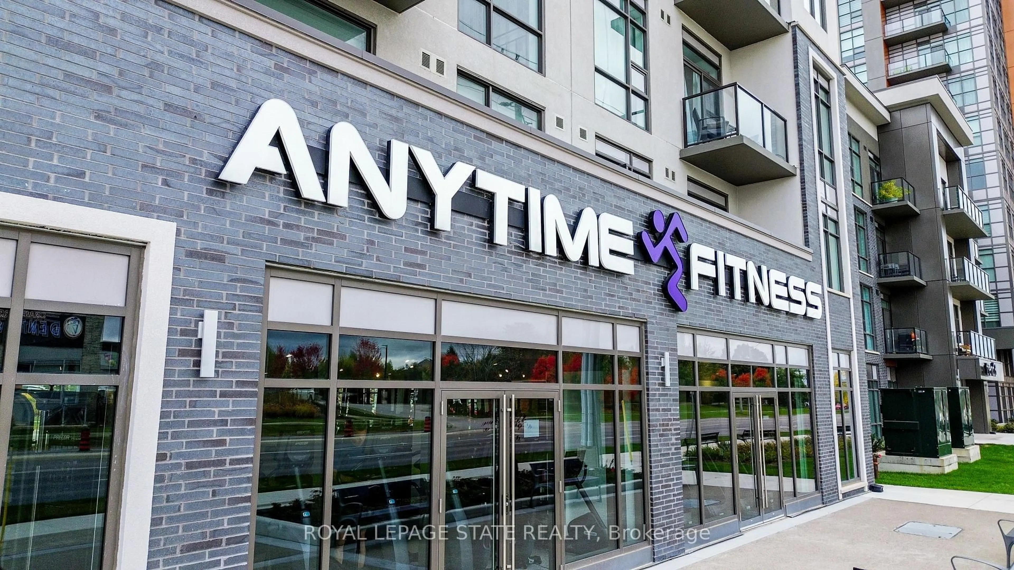 Gym or fitness room for 10 Mallard Tr, Hamilton Ontario L8B 2A7