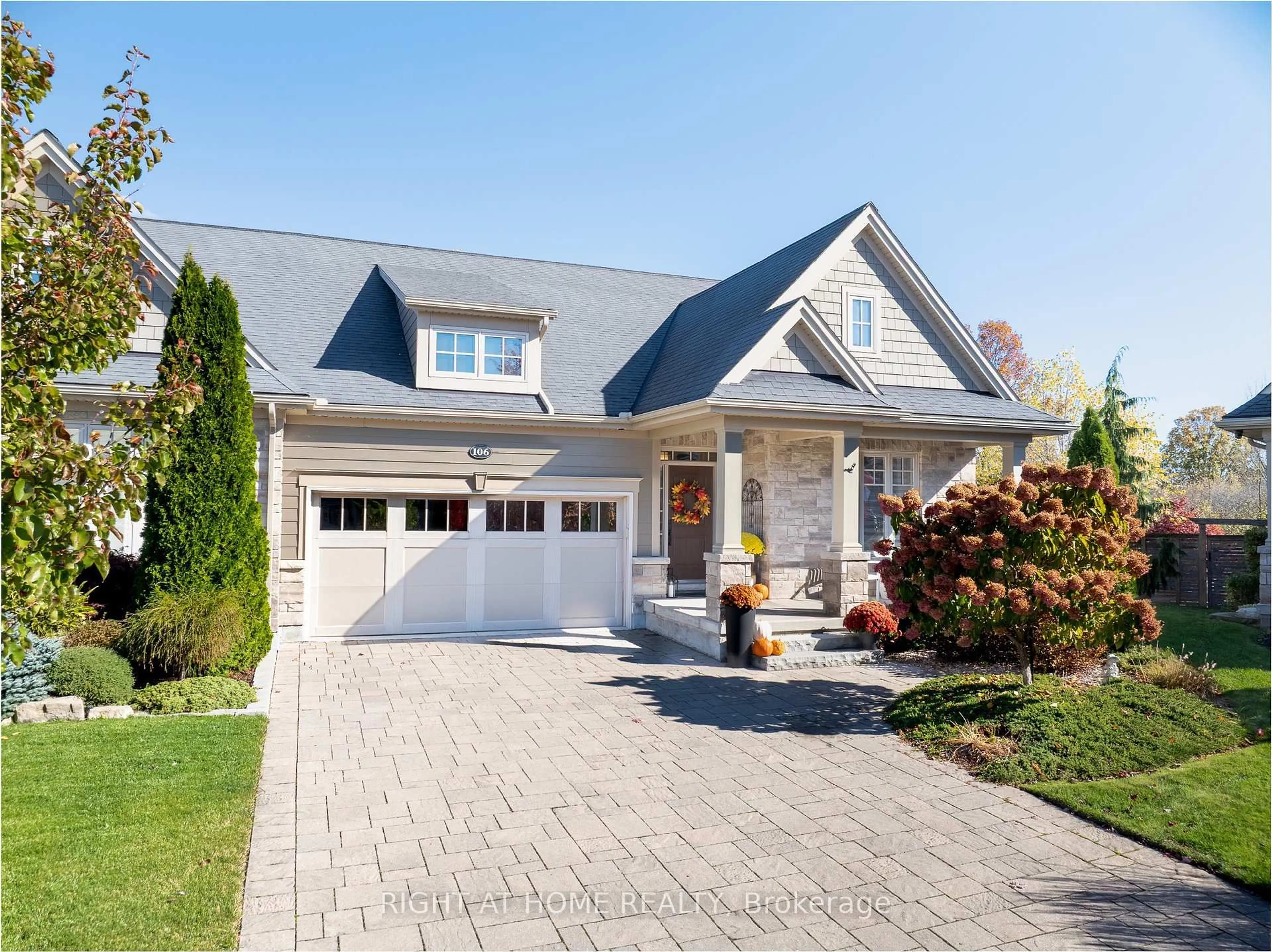 Home with brick exterior material, street for 106 Coyle Crt, Welland Ontario L3C 0E2