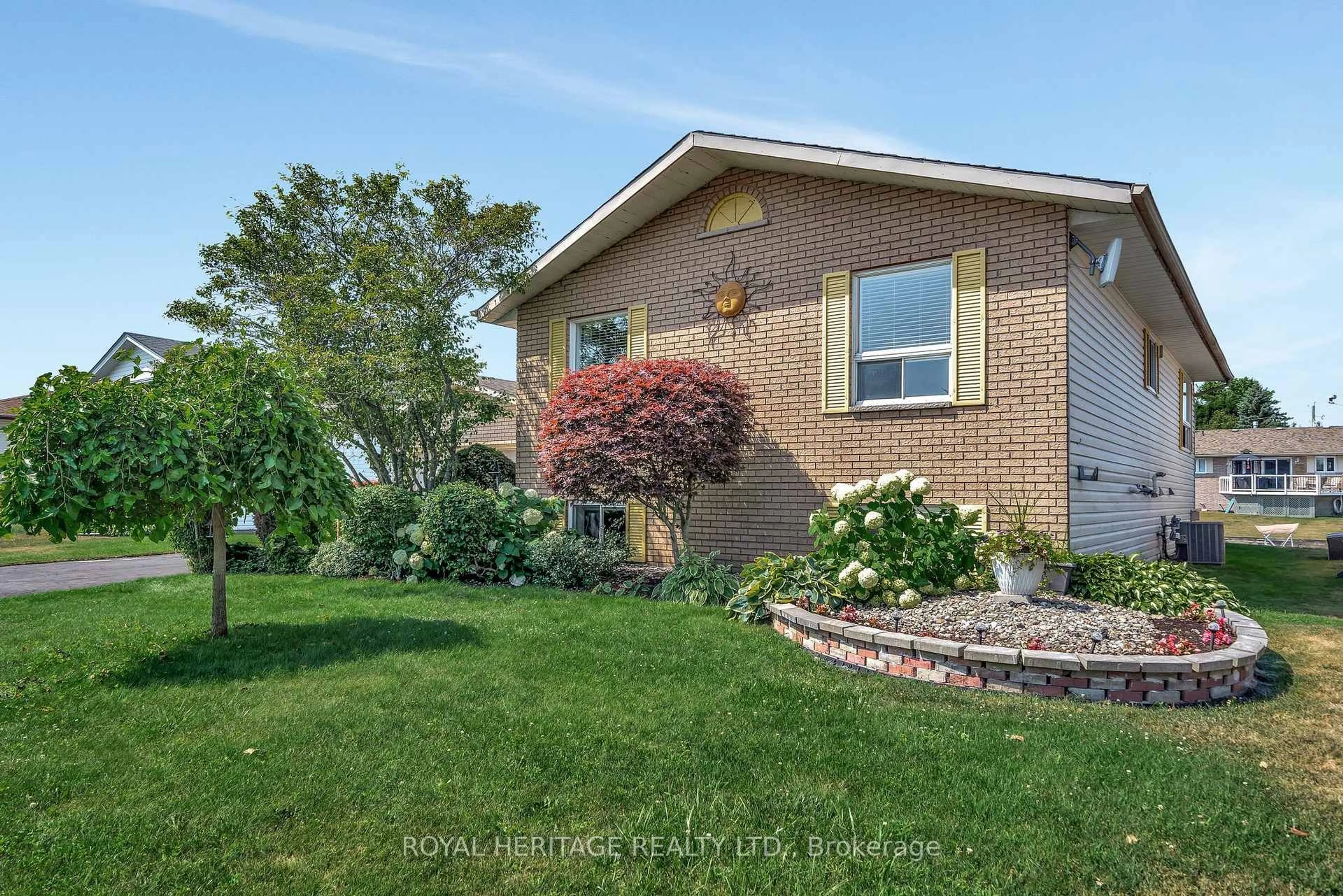 Home with brick exterior material, unknown for 3 Wendy's Lane, Brighton Ontario K0K 1H0