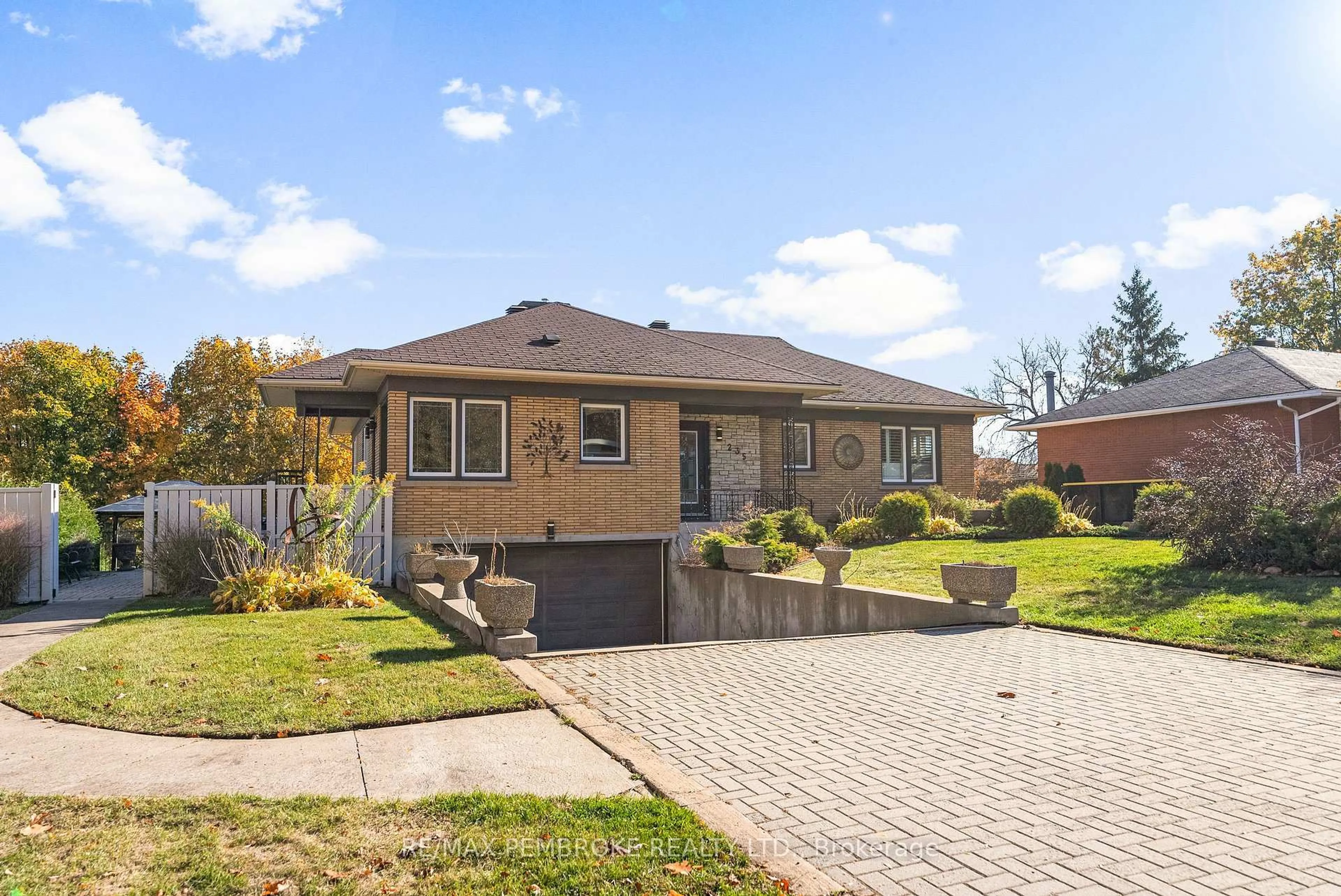 Home with brick exterior material, street for 235 Broadview Dr, Pembroke Ontario K8A 2A5