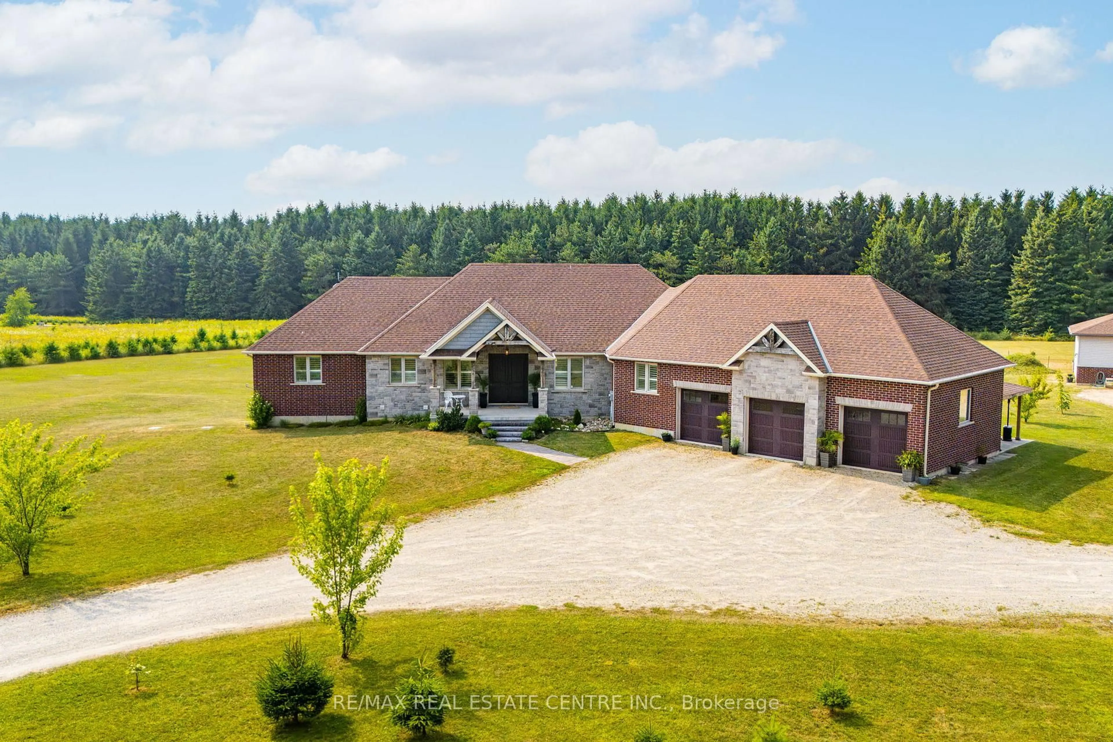 A pic from outside/outdoor area/front of a property/back of a property/a pic from drone, building for 023181 Erin East Garafraxa Townline, East Garafraxa Ontario L9W 7G8