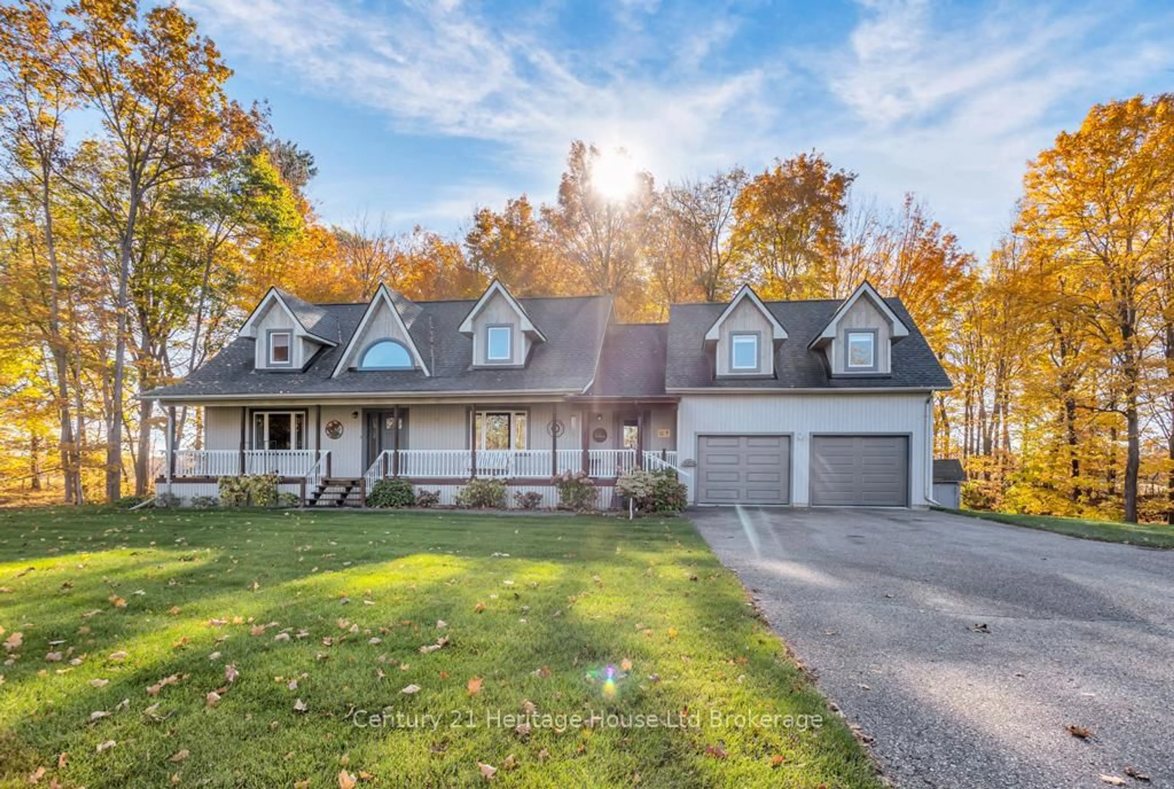 Home with vinyl exterior material, street for 57225 Talbot Line, Bayham Ontario N4G 4G8