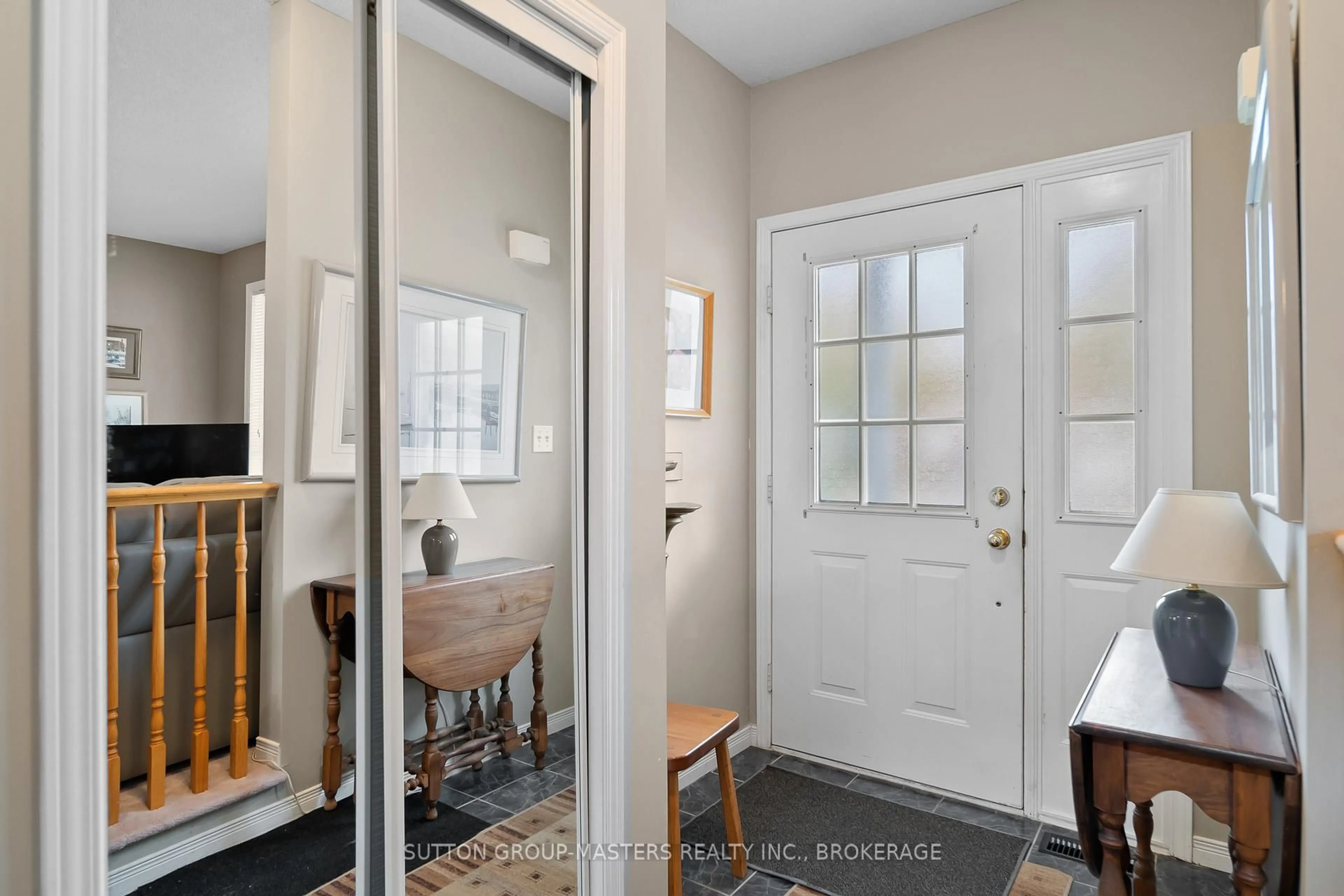 Indoor entryway for 481 Fieldstone Dr, Kingston Ontario K7K 7E4