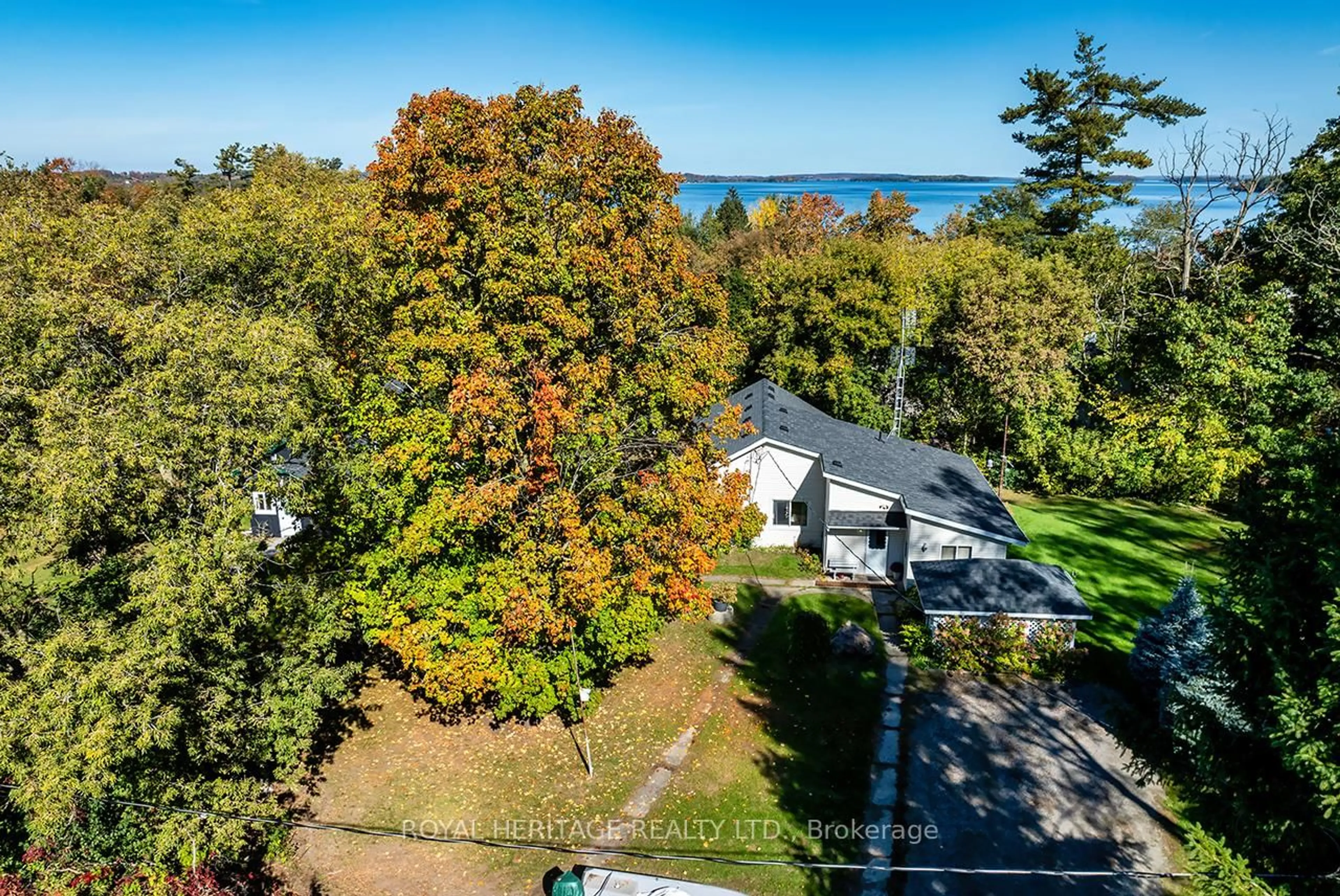 A pic from outside/outdoor area/front of a property/back of a property/a pic from drone, water/lake/river/ocean view for 5073 Ridge St, Hamilton Township Ontario K0L 1E0
