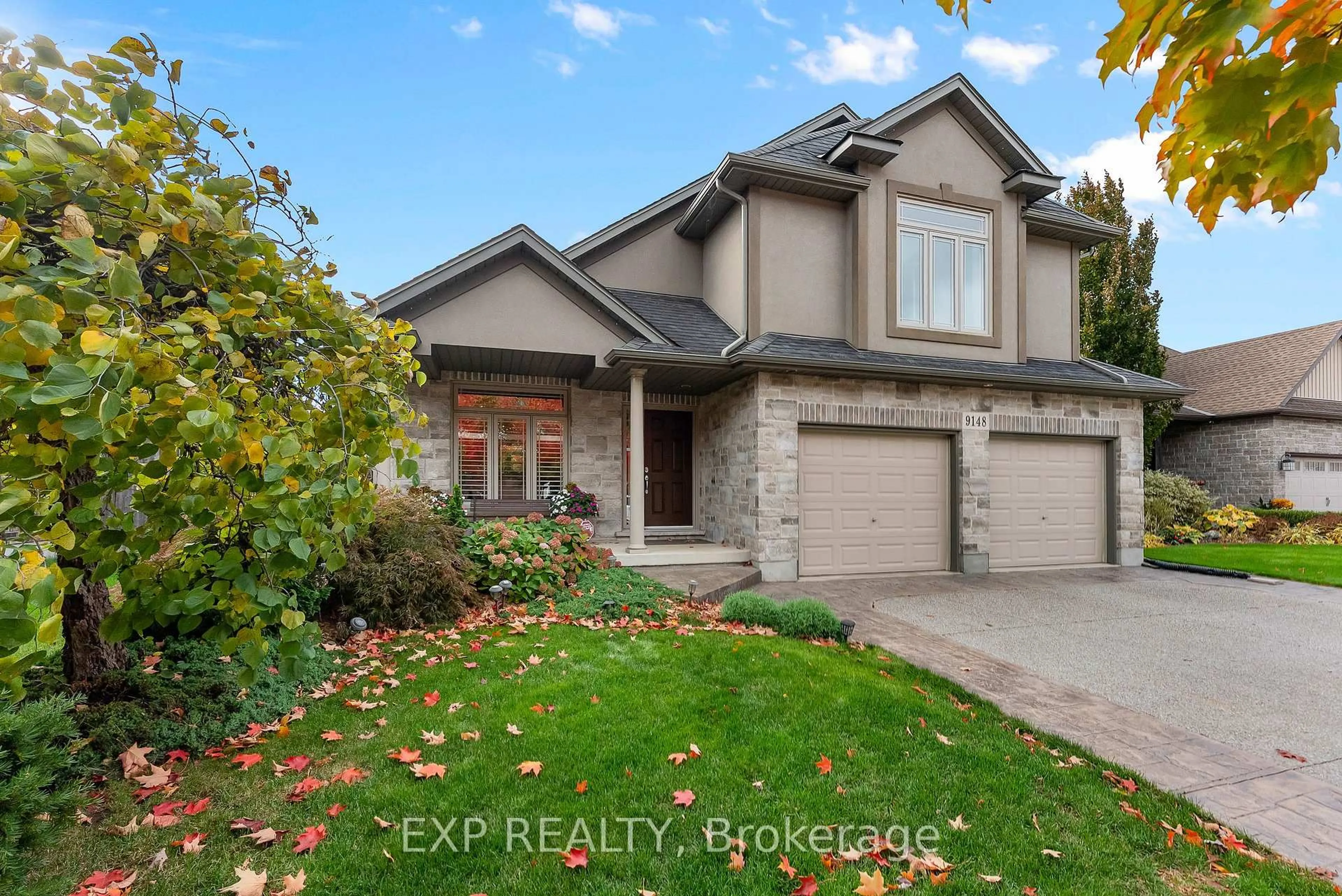 Home with brick exterior material, street for 9148 Tapestry Crt, Niagara Falls Ontario L2H 0E2