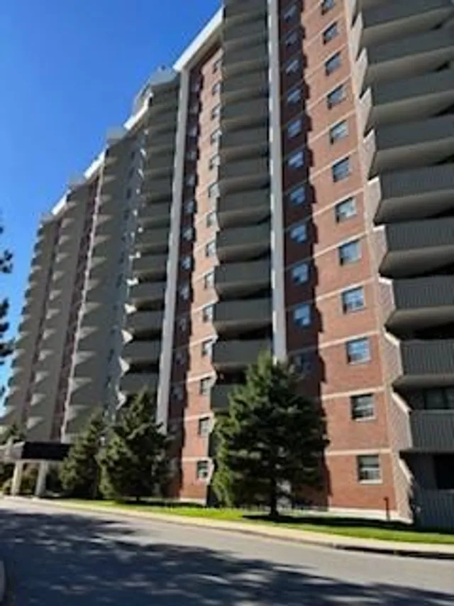 1103 Jalna Blvd #1204, London South 2