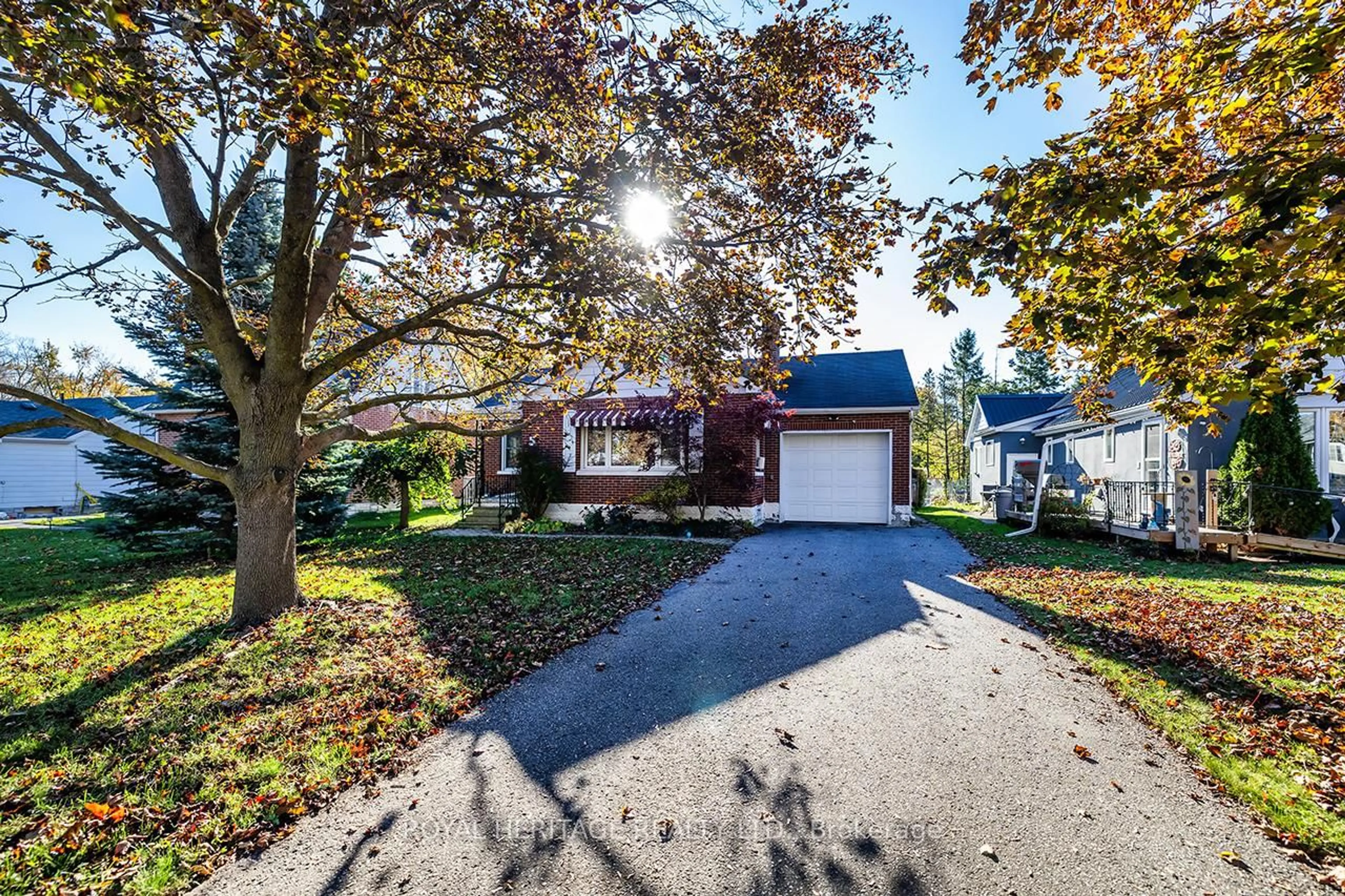 A pic from outside/outdoor area/front of a property/back of a property/a pic from drone, street for 5 Roosevelt St, Kawartha Lakes Ontario K9V 2X6