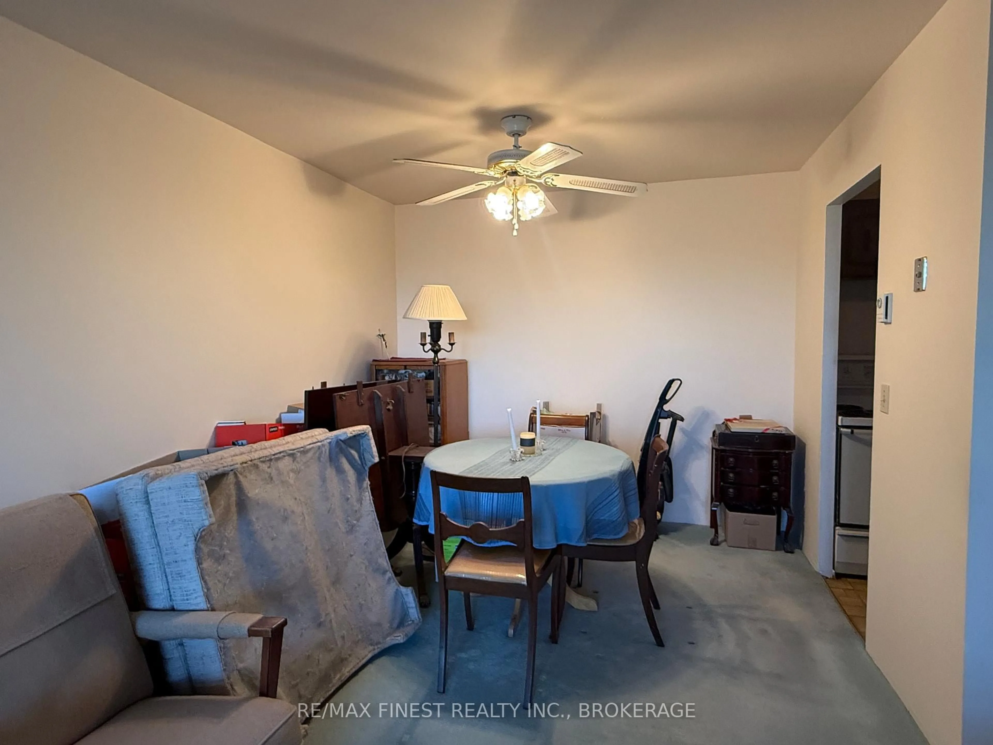 A pic of a room for 334 Queen Mary Rd #206, Kingston Ontario K7M 7E7