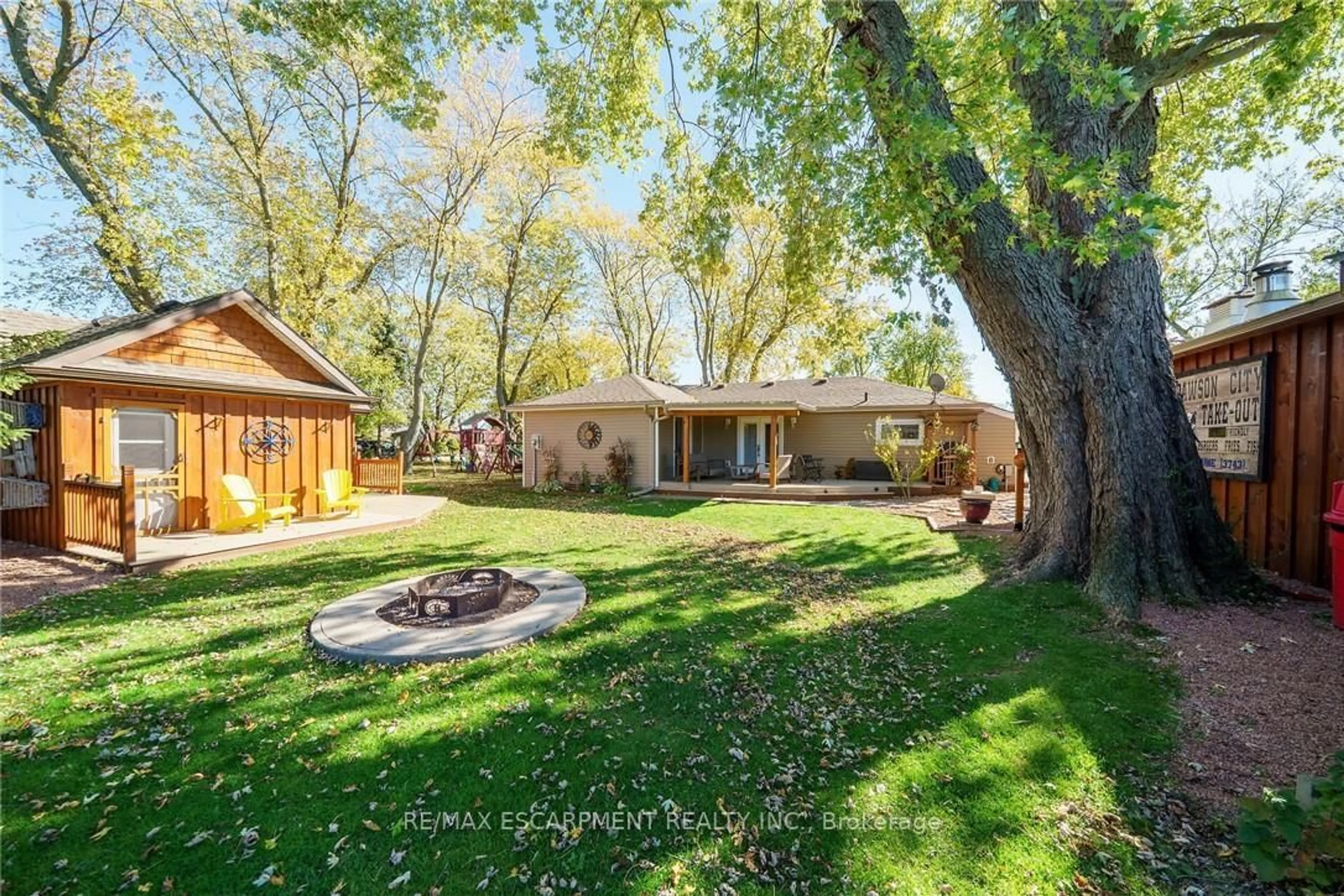 Unknown for 2073 First Ave, Haldimand Ontario N0A 1P0