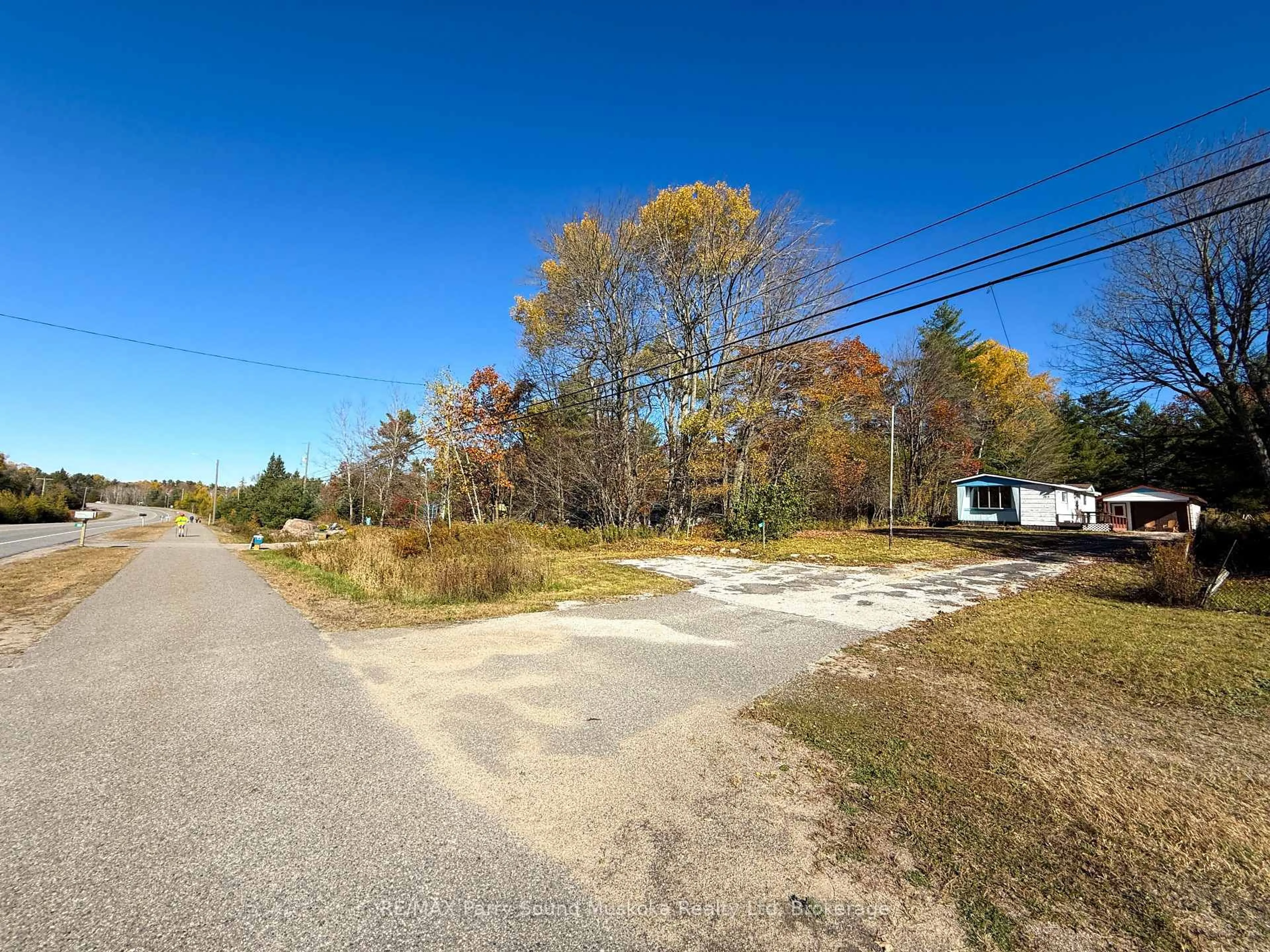 A pic from outside/outdoor area/front of a property/back of a property/a pic from drone, unknown for 165 Nobel Rd, McDougall Ontario P2A 2W9