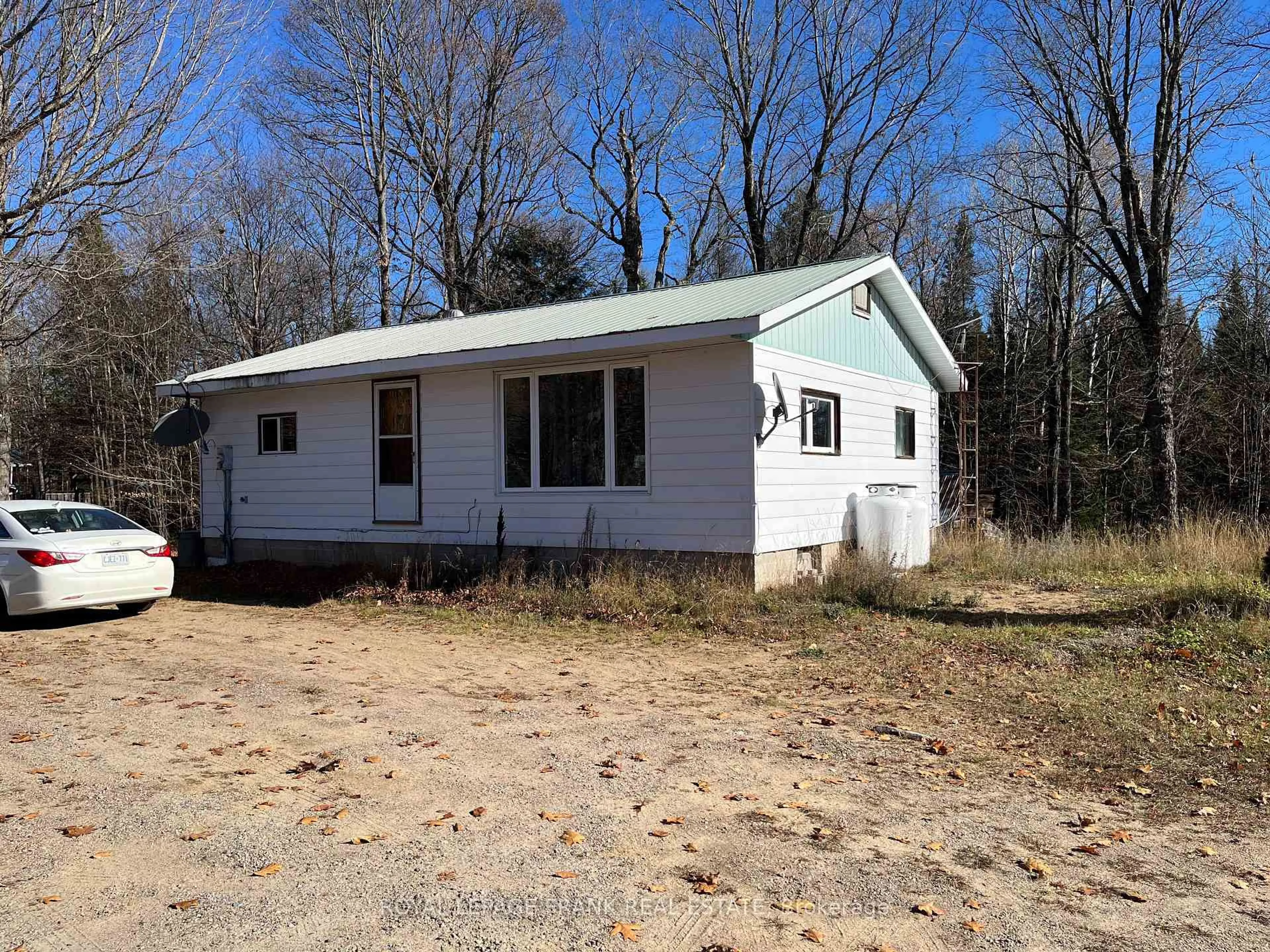 Unknown for 27668 Hwy 28, Bancroft Ontario K0L 1C0