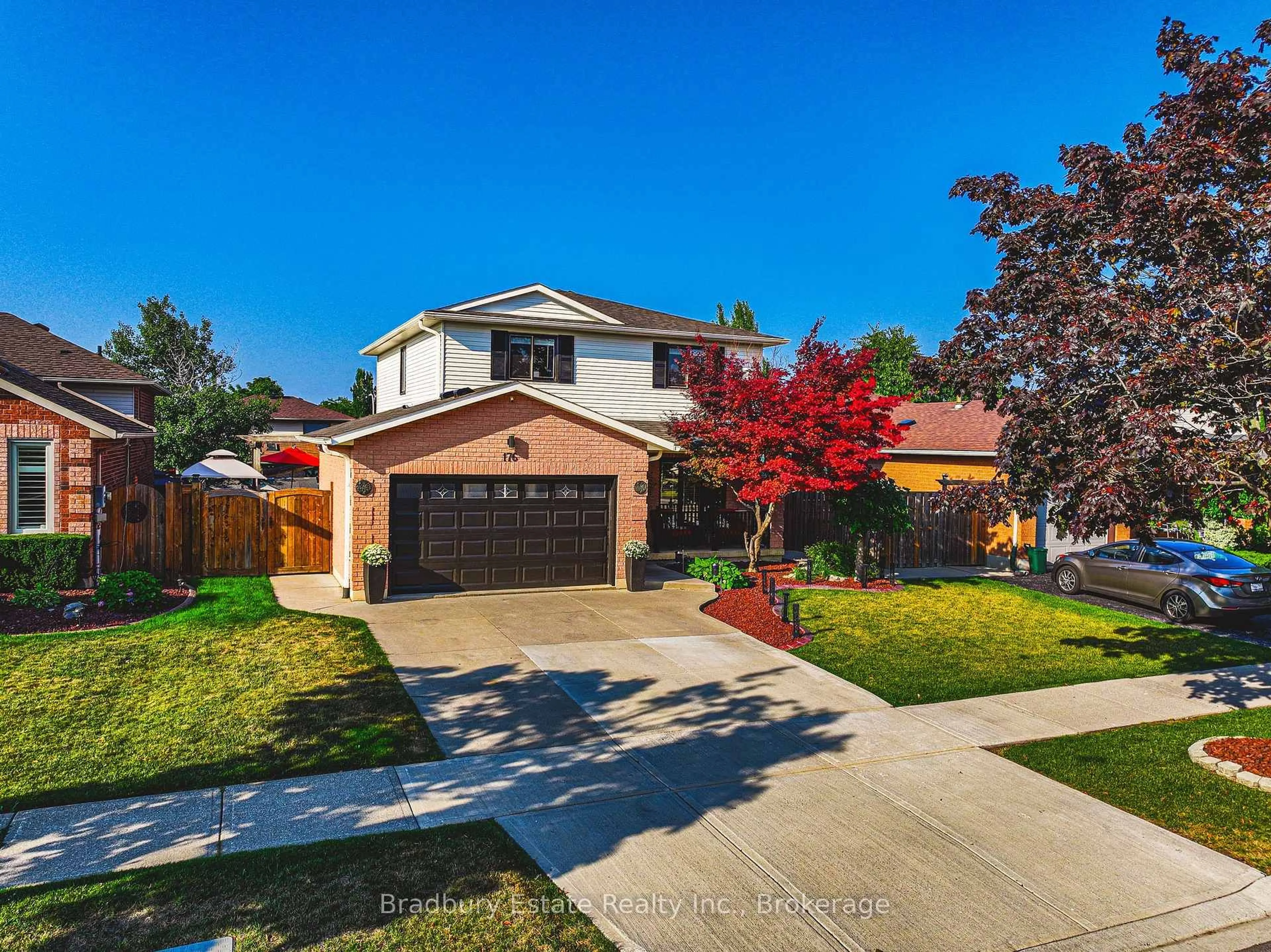 Home with brick exterior material, street for 176 Highland Rd, Hamilton Ontario L8J 2S6