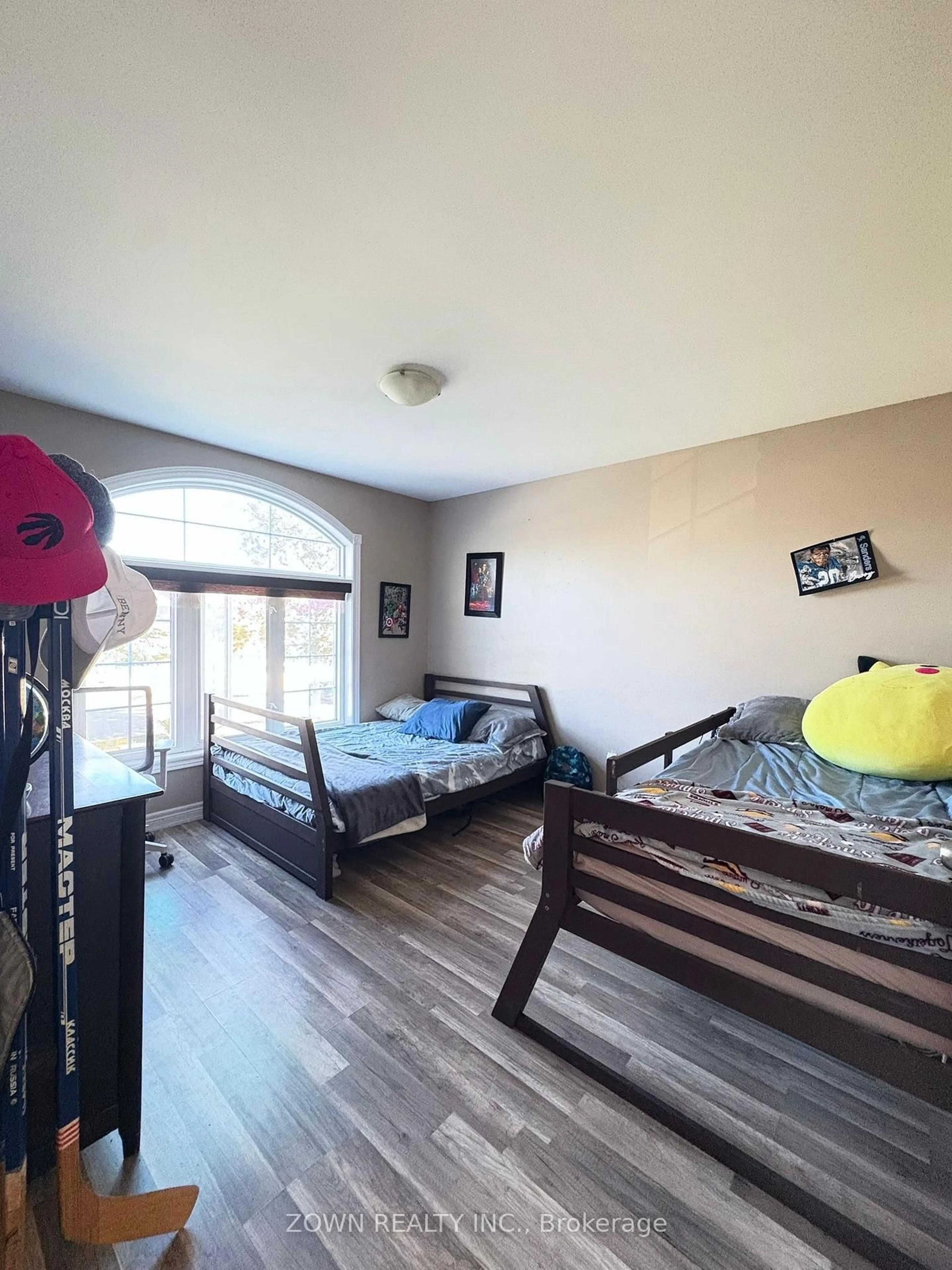 A pic of a room for 1143 Frederica Ave, Windsor Ontario N8P 1V9