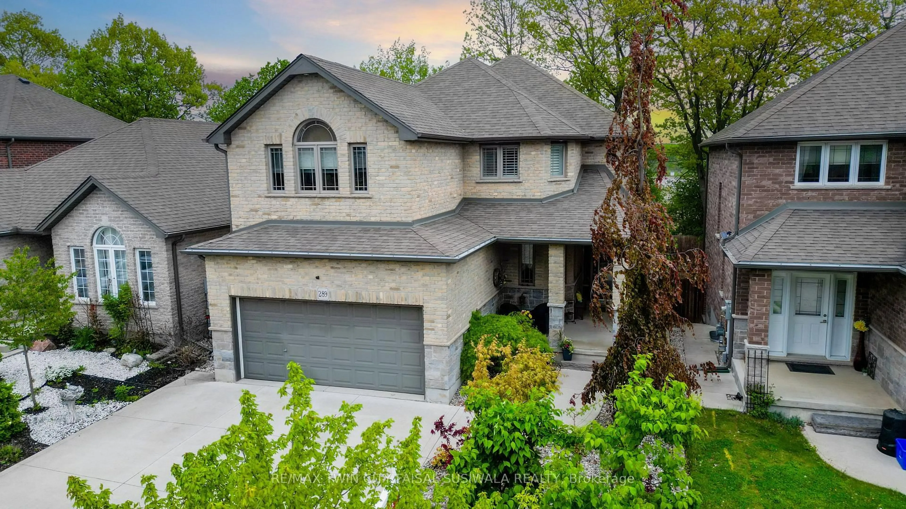 Home with brick exterior material, street for 289 Wesley Blvd, Cambridge Ontario N1R 5S2