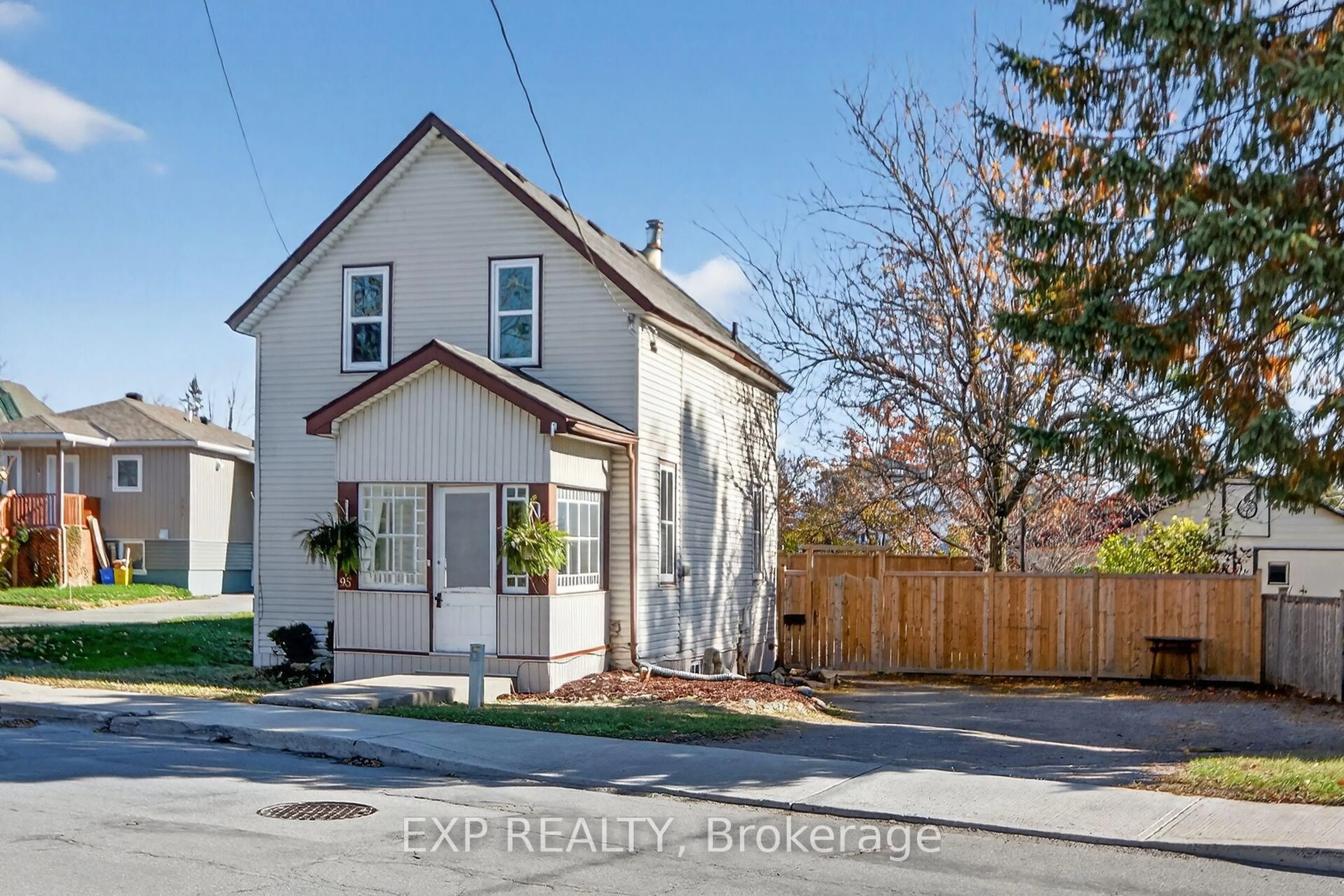 Home with brick exterior material, street for 95 Main St, Almonte Ontario K0A 1A0