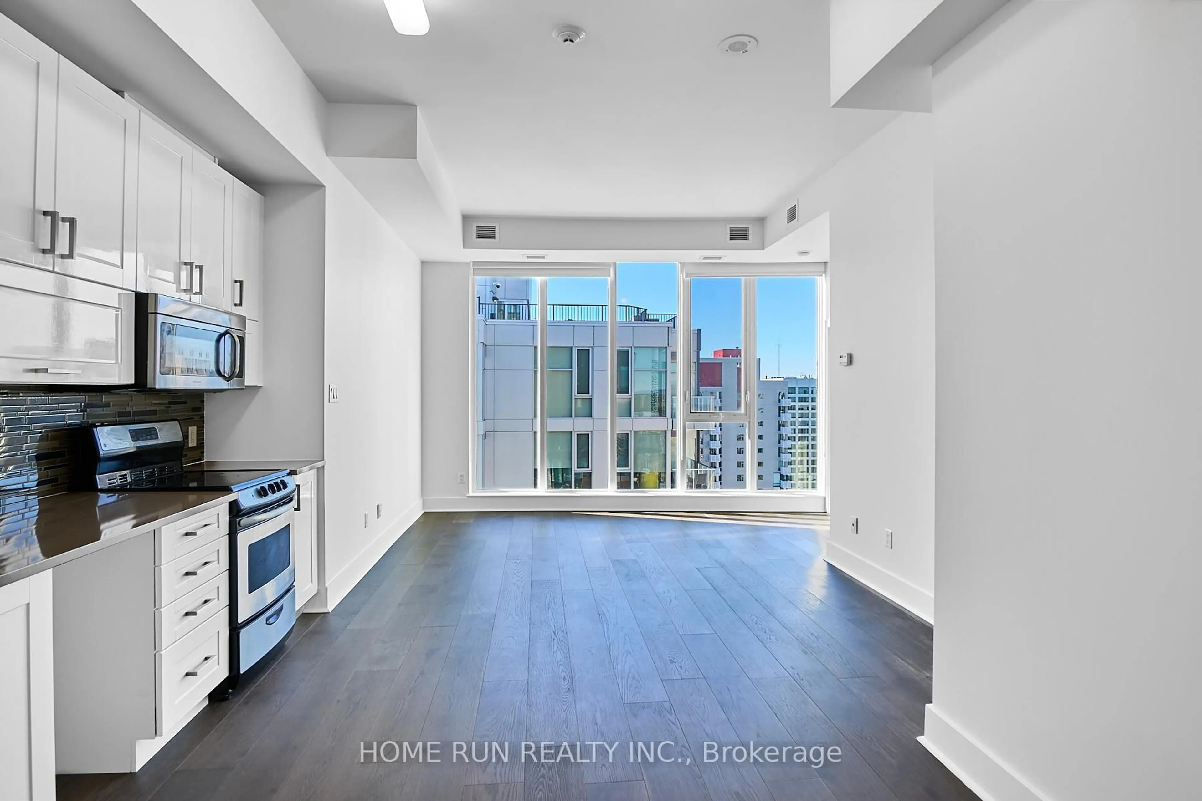 A pic of a room for 40 Nepean St #2703, Ottawa Ontario K2P 0X5