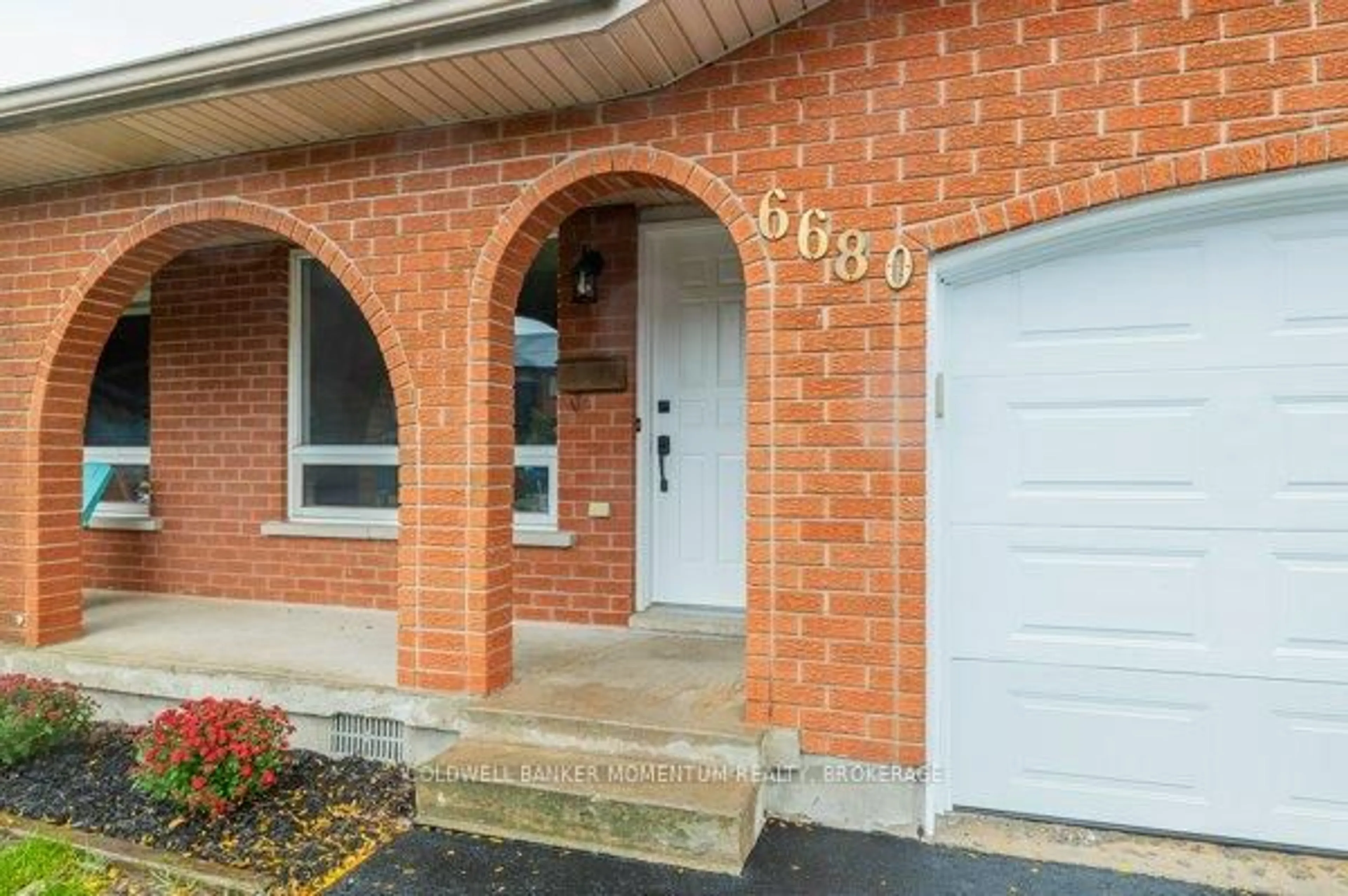 Home with brick exterior material, street for 6680 Cropp St, Niagara Falls Ontario L2E 7B3