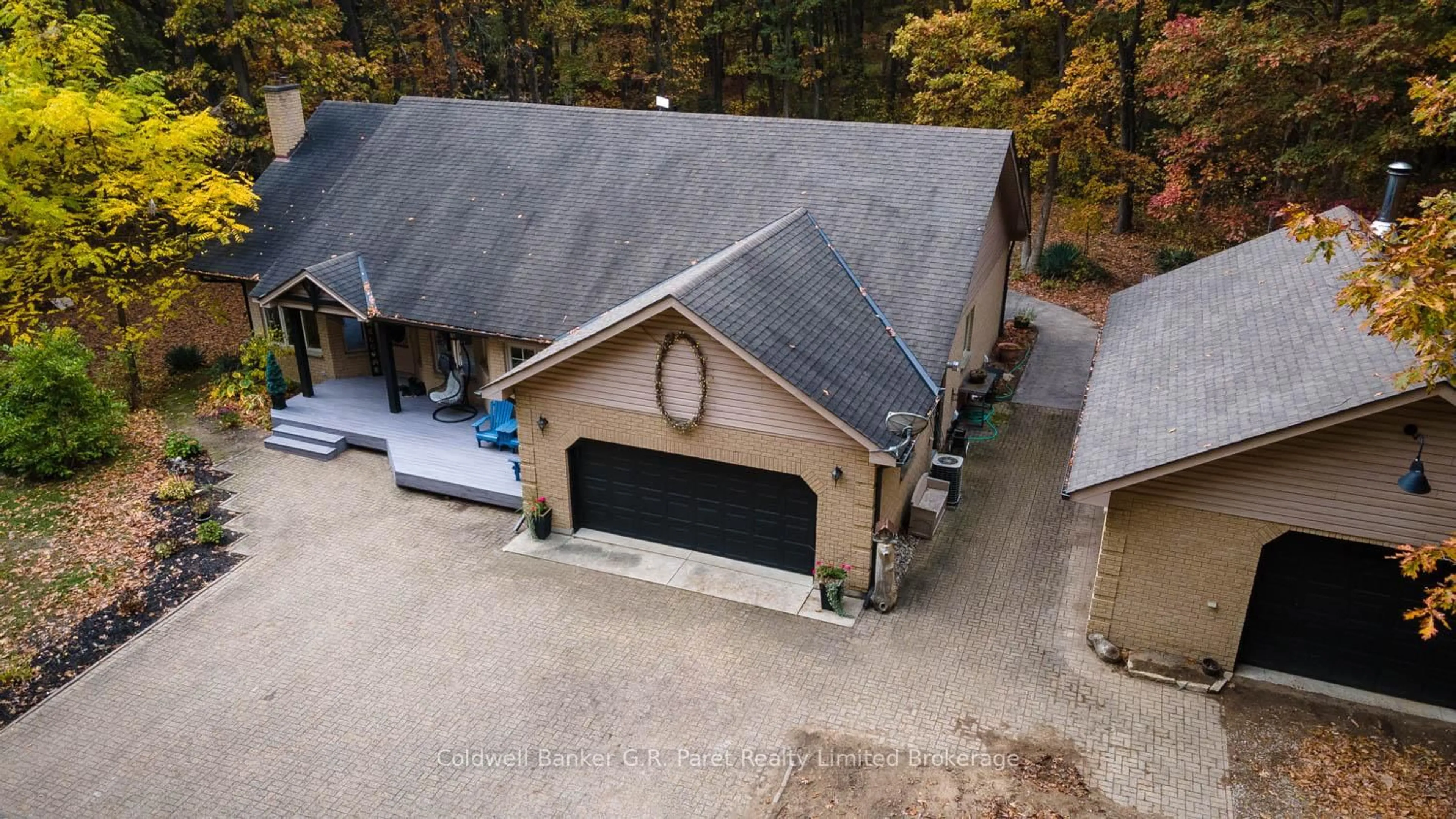 A pic from outside/outdoor area/front of a property/back of a property/a pic from drone, street for 9862 Lakeshore Dr, Lambton Shores Ontario N0M 1T0