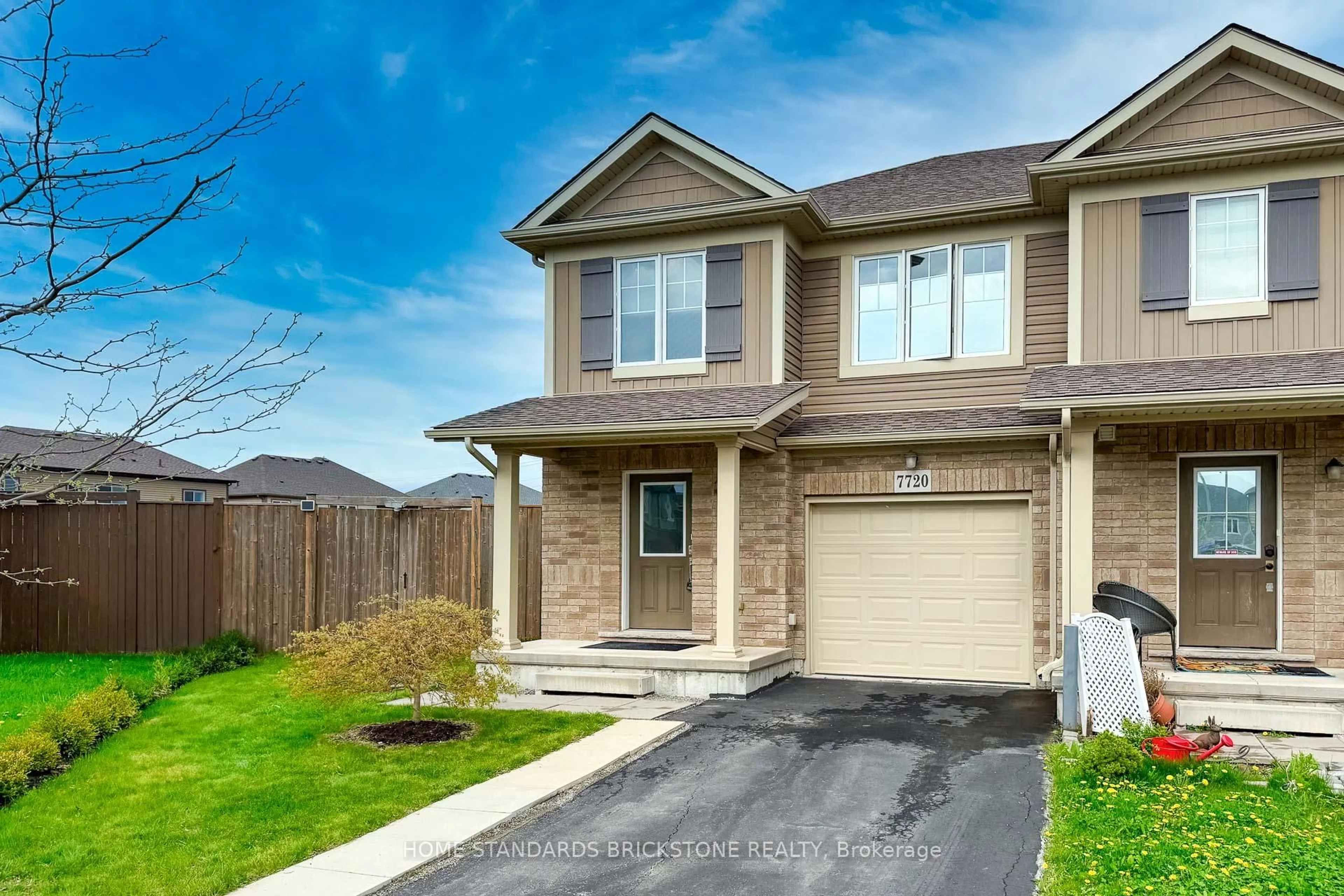 Home with brick exterior material, street for 7720 Shaw St, Niagara Falls Ontario L2G 0H1