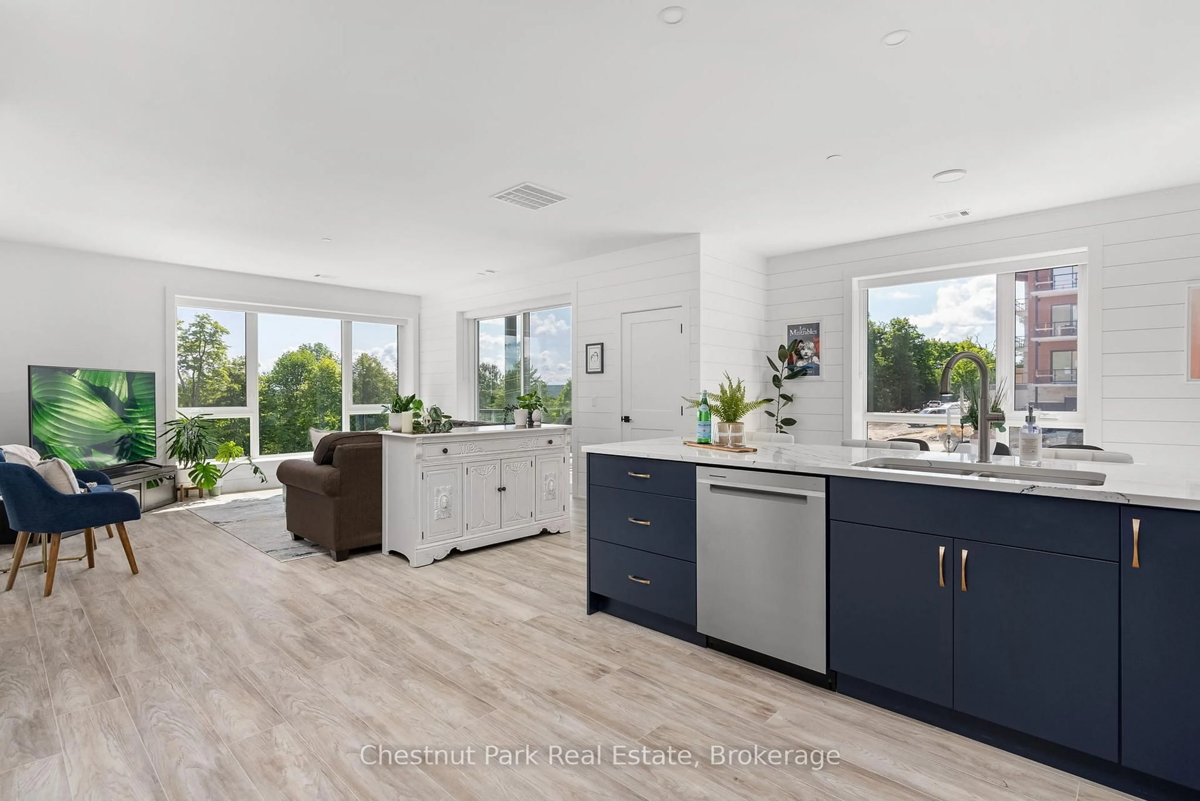 Open concept kitchen, unknown for 18 CAMPUS Tr #109, Huntsville Ontario P1H 0K2