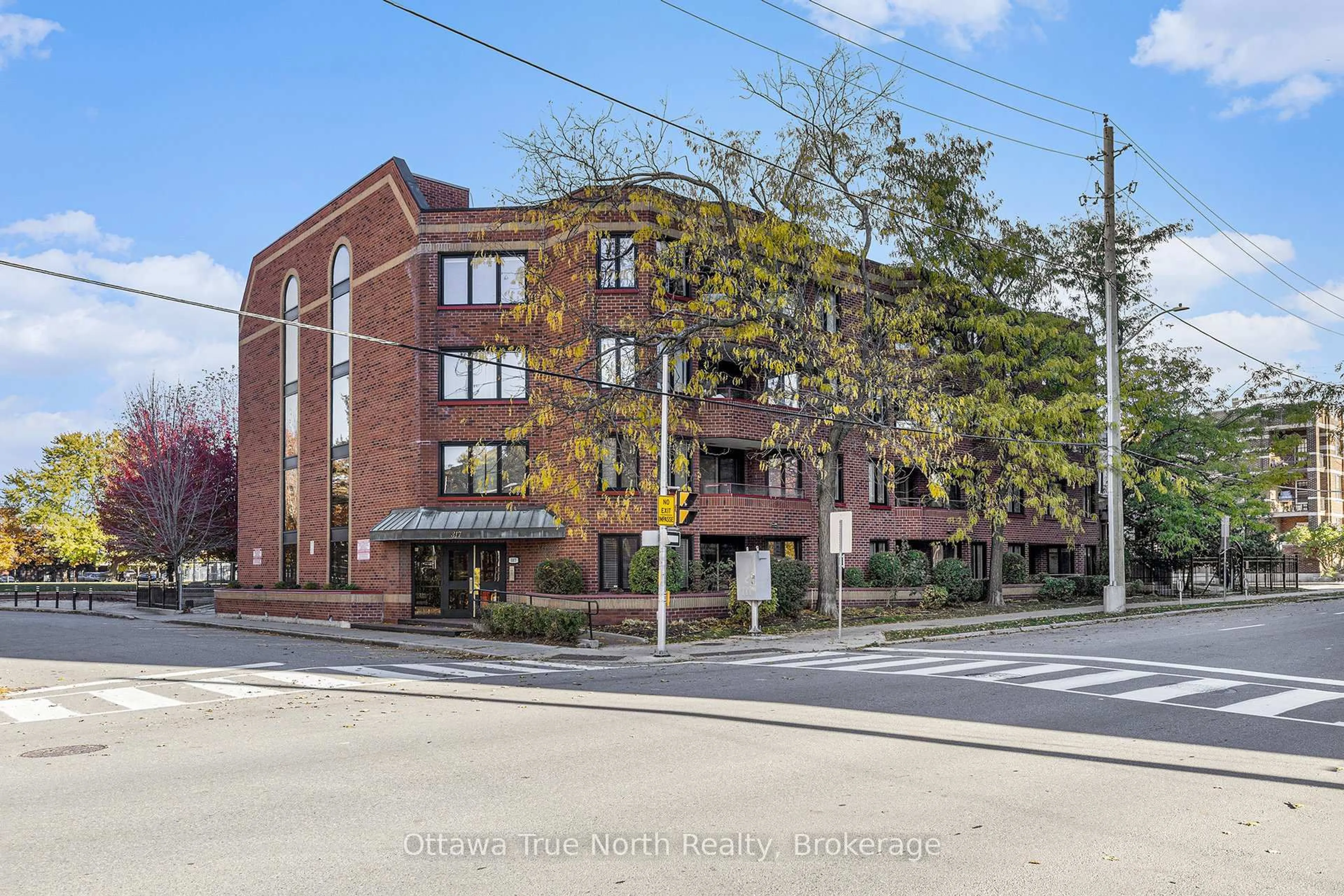 Unknown for 317 Metcalfe St #102, Ottawa Ontario K2P 1S3