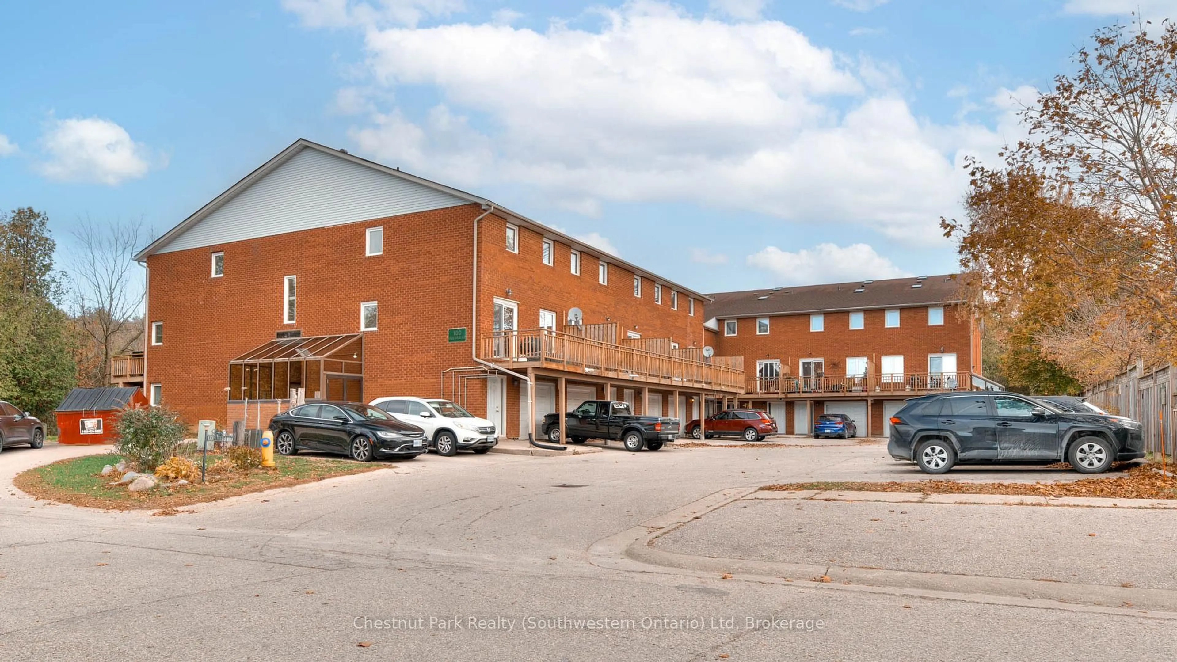 Patio, building for 100 Inkerman St #8, Guelph/Eramosa Ontario N0B 2K0