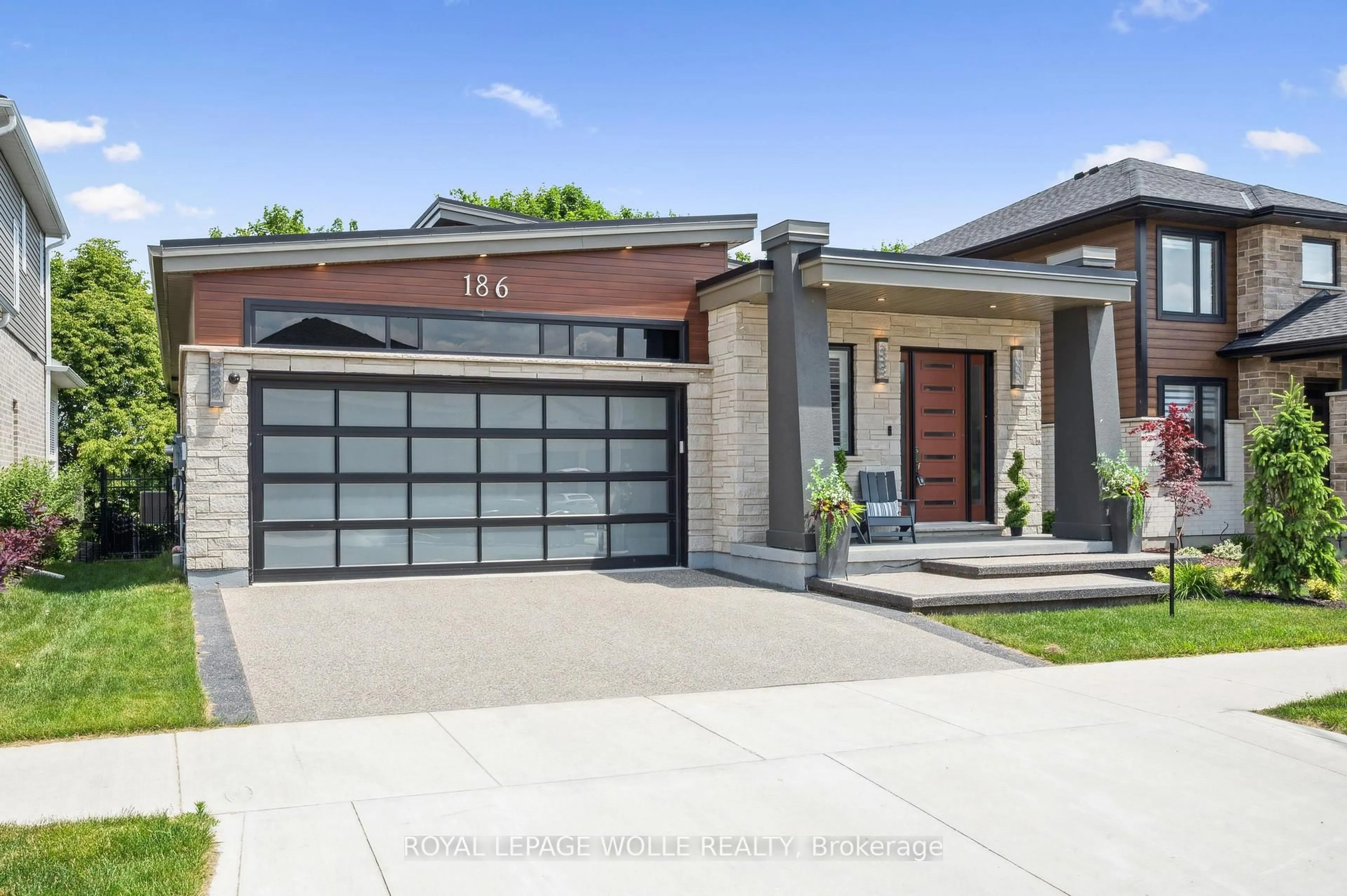 Home with brick exterior material, street for 186 Timber Trail Rd, Woolwich Ontario N3B 0C7