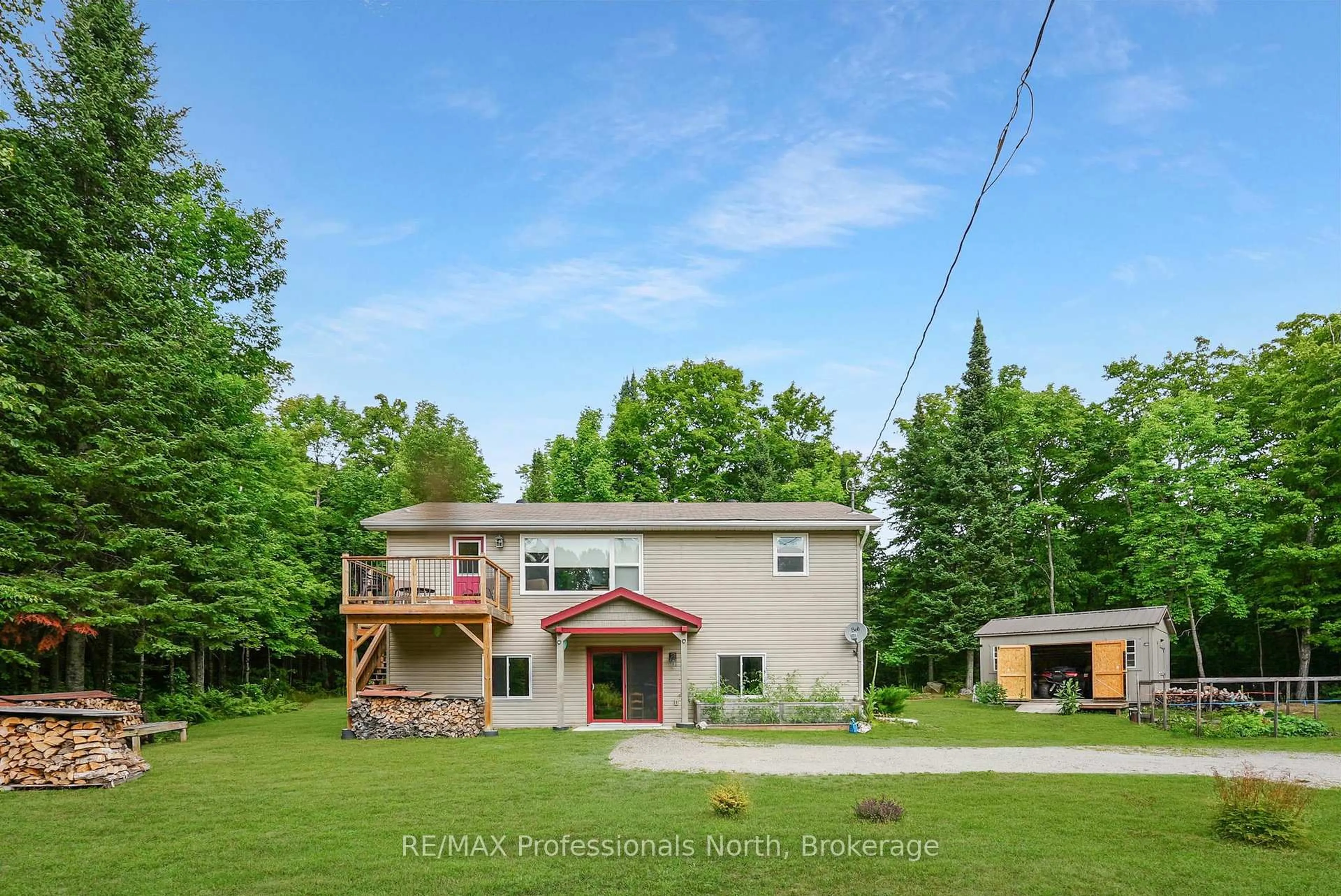 A pic from outside/outdoor area/front of a property/back of a property/a pic from drone, unknown for 1453 Minnicock Lake Rd, Dysart et al Ontario K0M 1S0