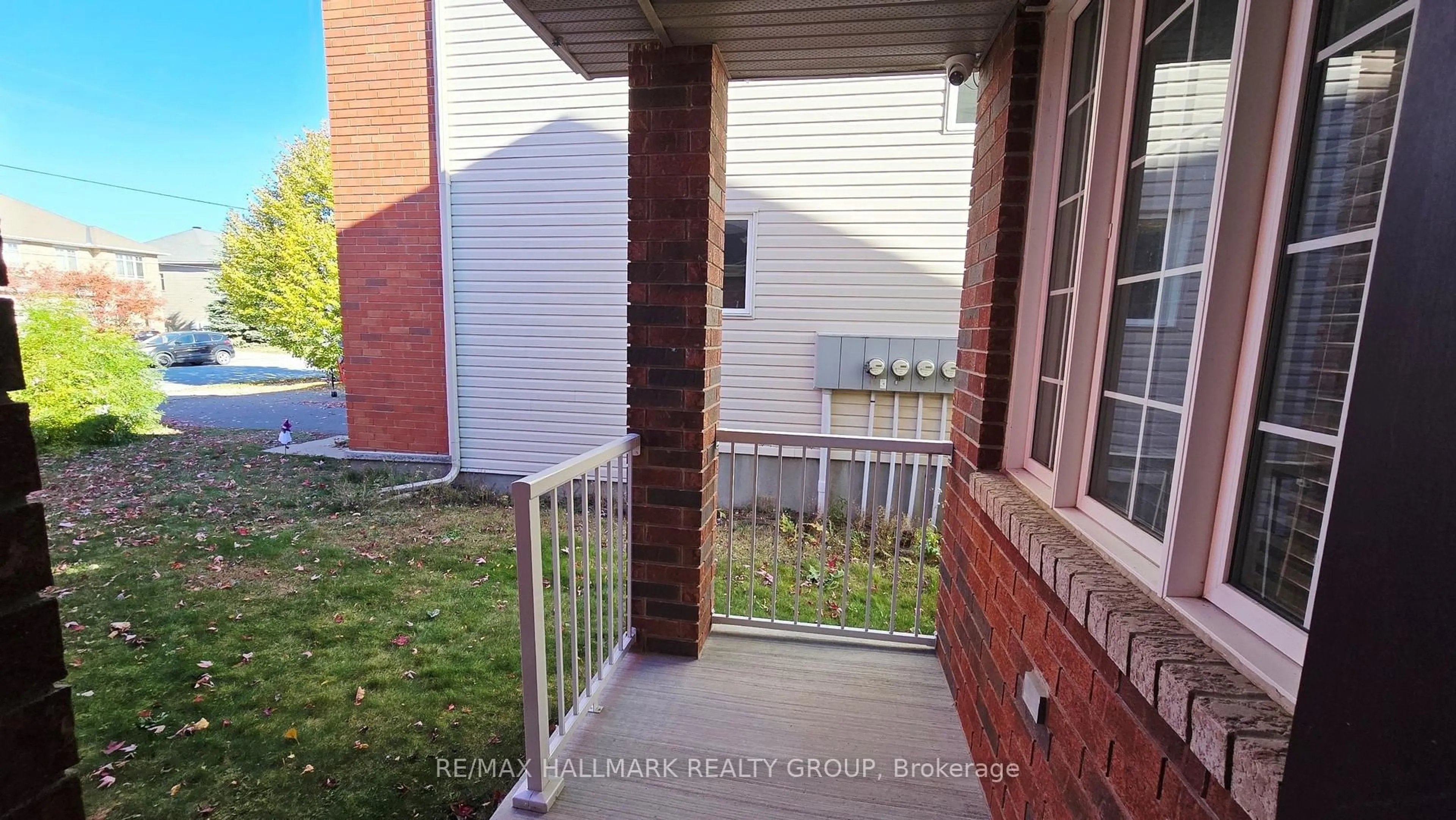 Unknown for 992 Klondike Rd, Ottawa Ontario K2K 0C3