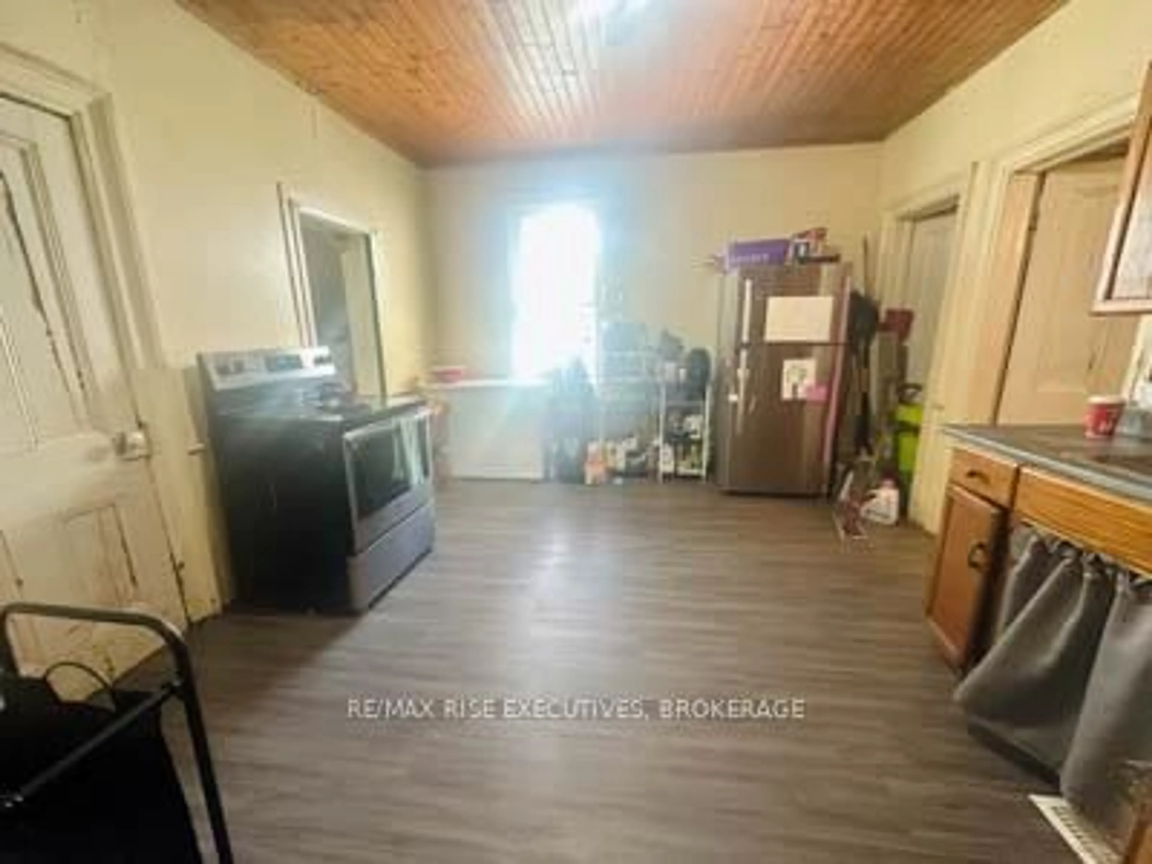 A pic of a room for 135 Green St, Deseronto Ontario K0K 1X0