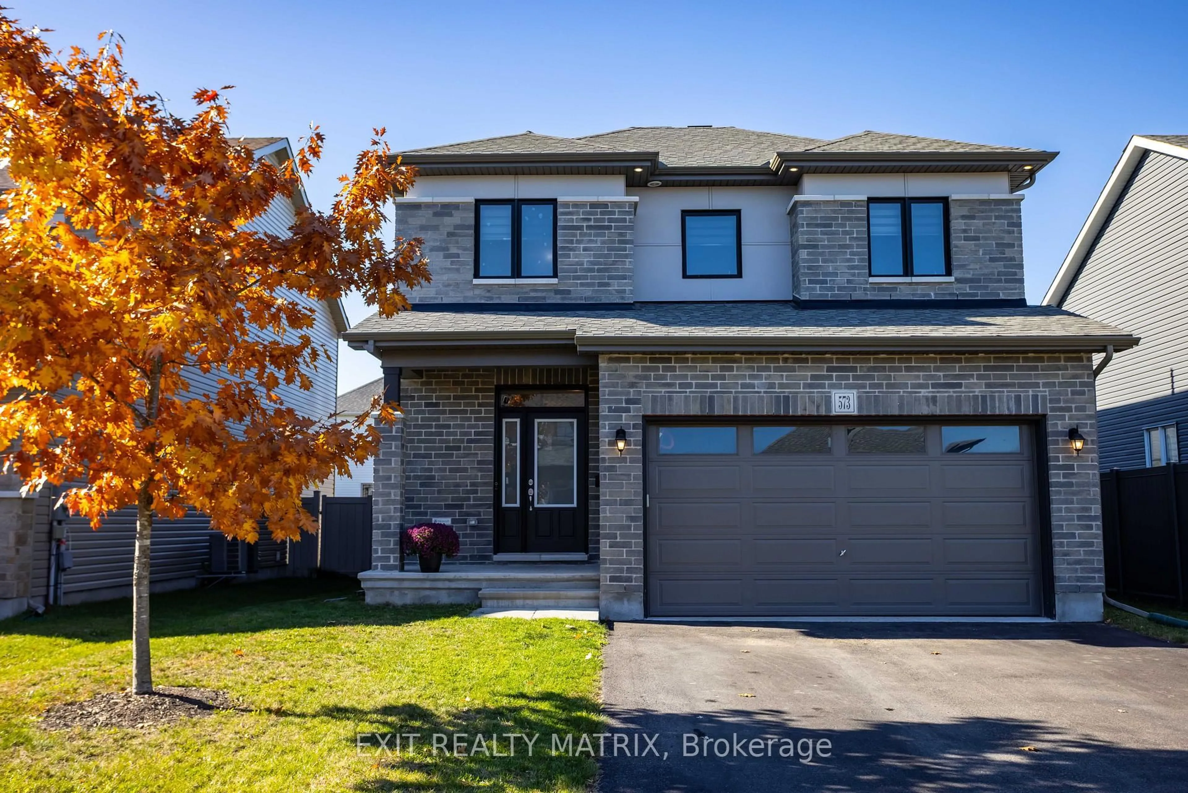 Home with brick exterior material, street for 573 Strasbourg St, Russell Ontario K0A 1W0