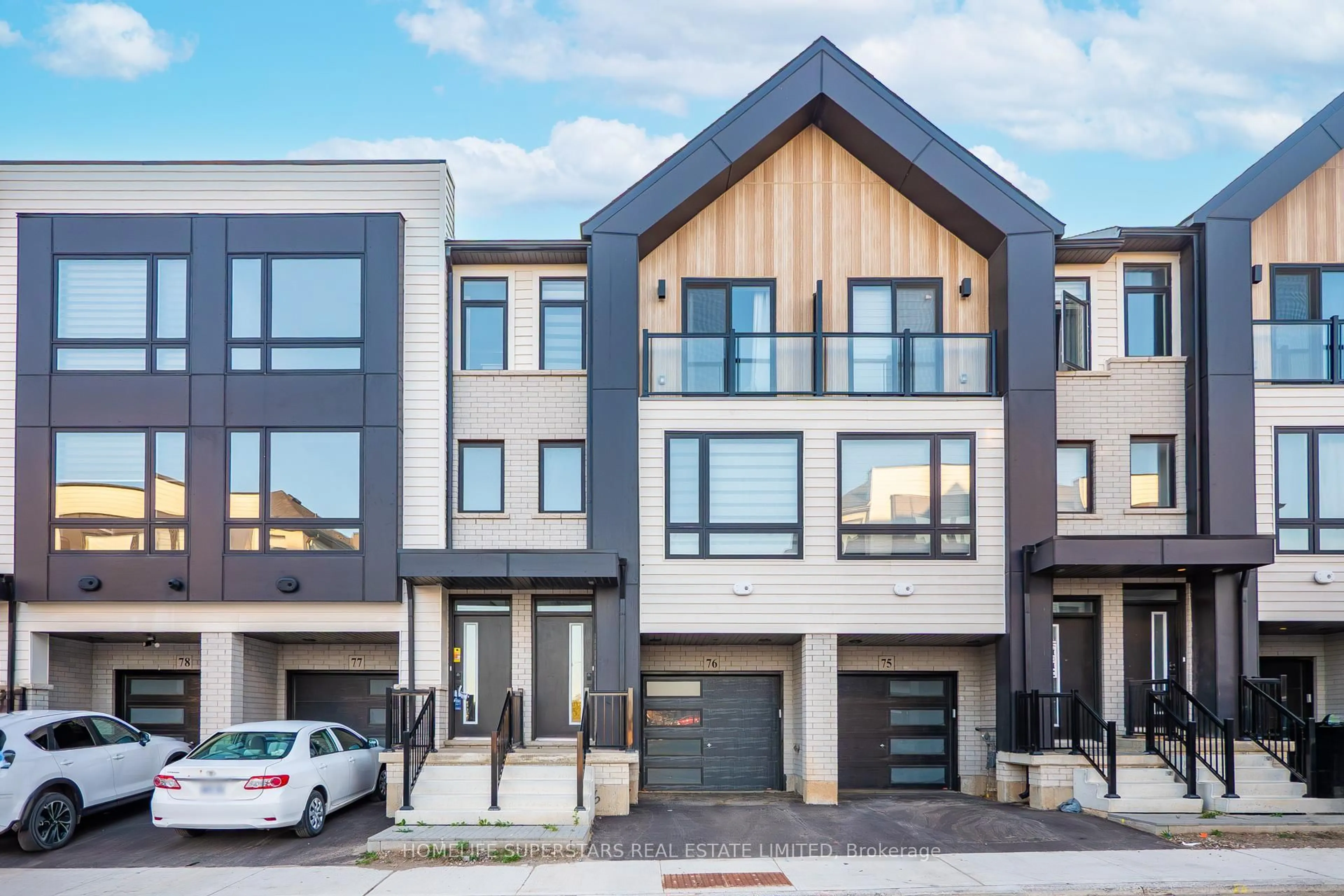 Home with brick exterior material, street for 55 Tom Brown Dr #76, Brant Ontario N3L 0N5