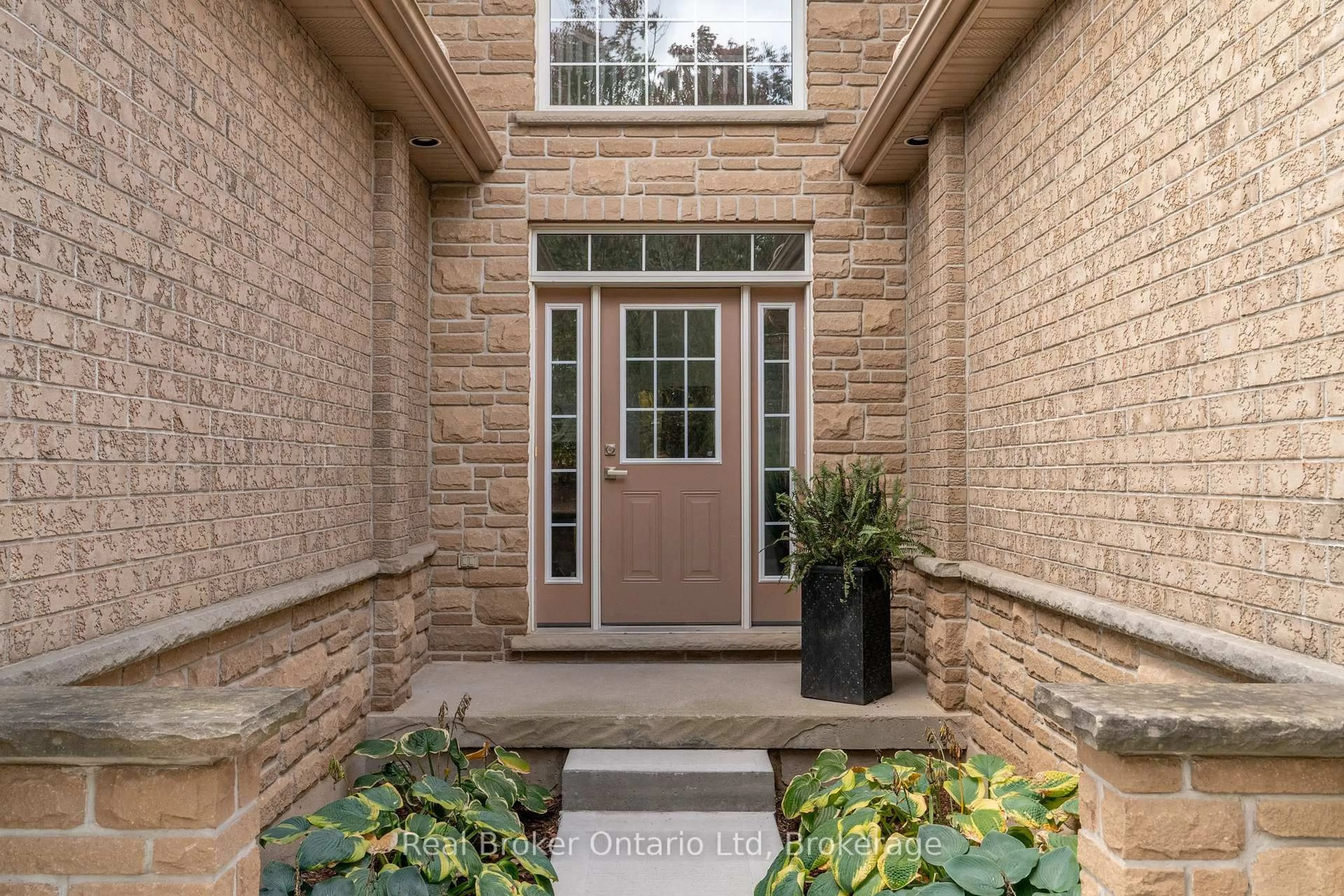 Home with brick exterior material, street for 254 Summerfield Dr #3, Guelph Ontario N1L 1R4