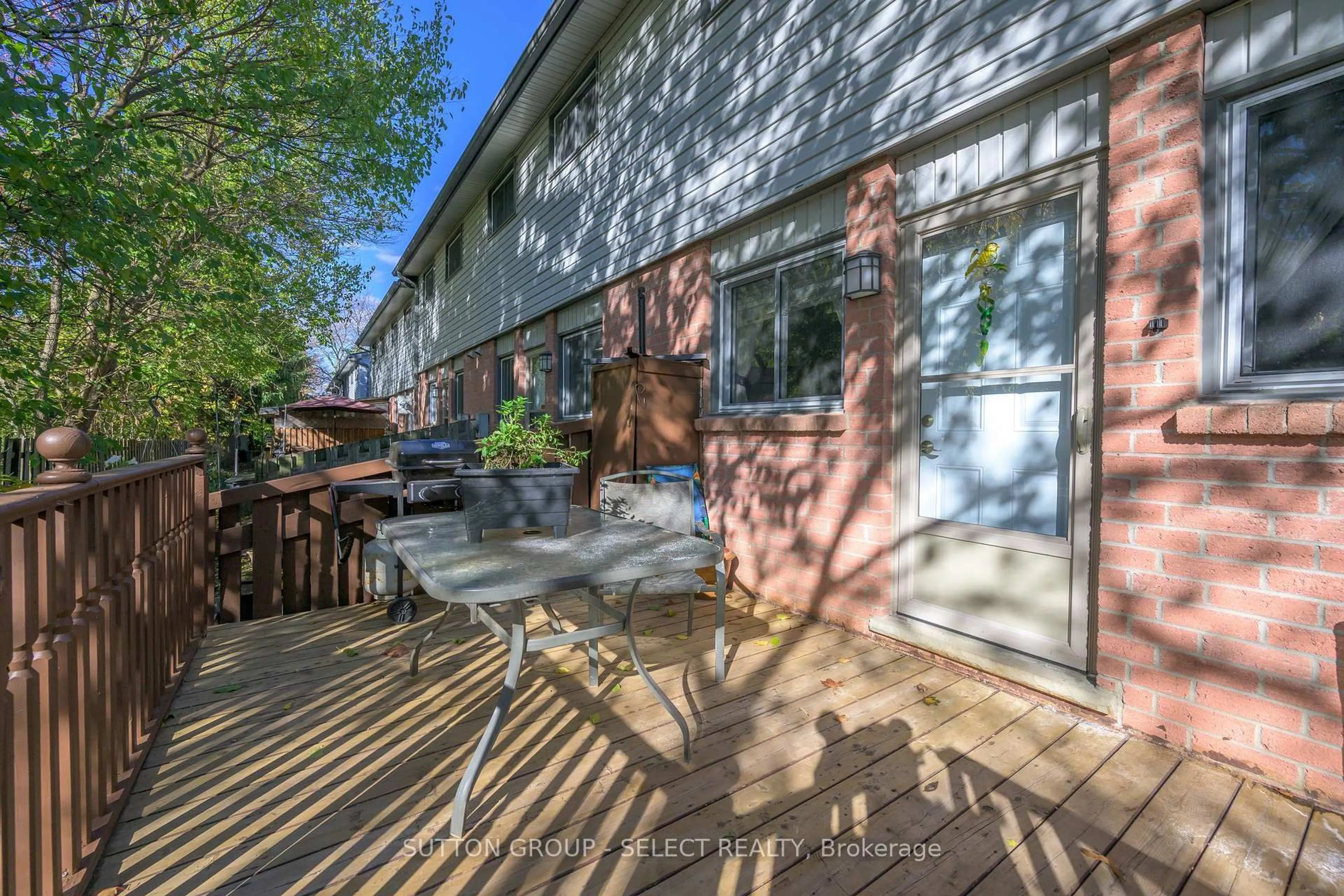 Patio, unknown for 1215 Cheapside St #10, London East Ontario N5Y 5J9