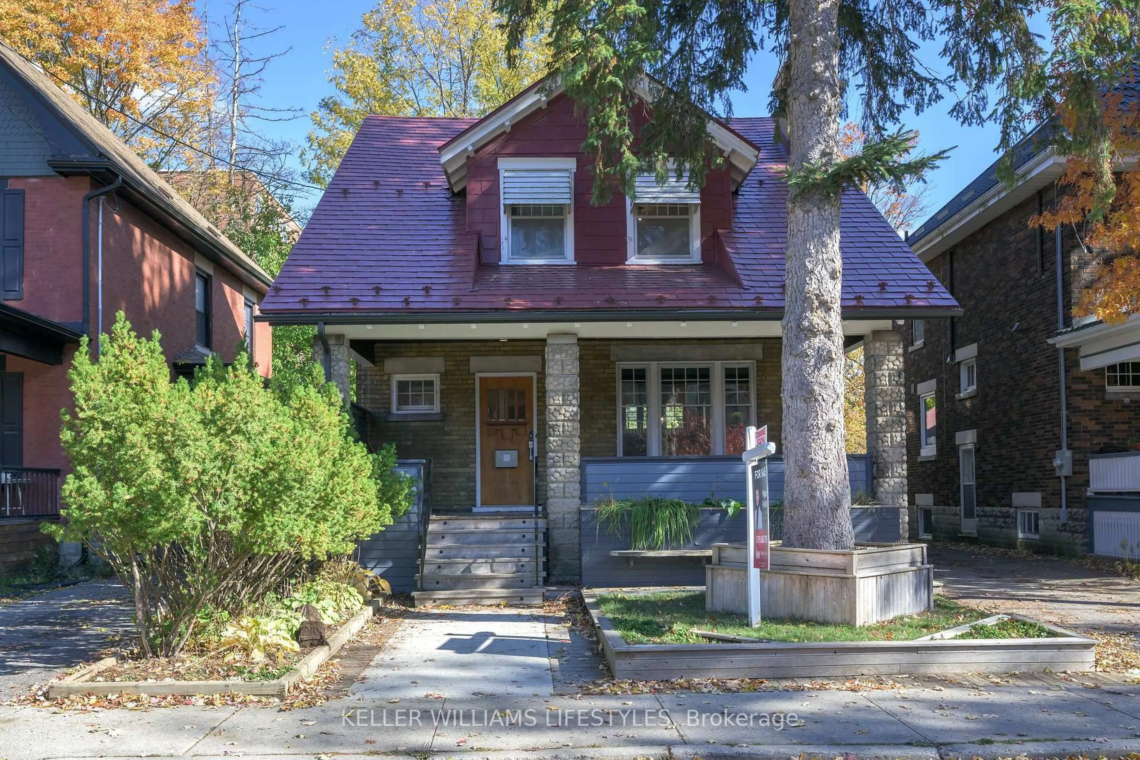 Home with brick exterior material, street for 40 Gerrard St, London South Ontario N6C 4C7