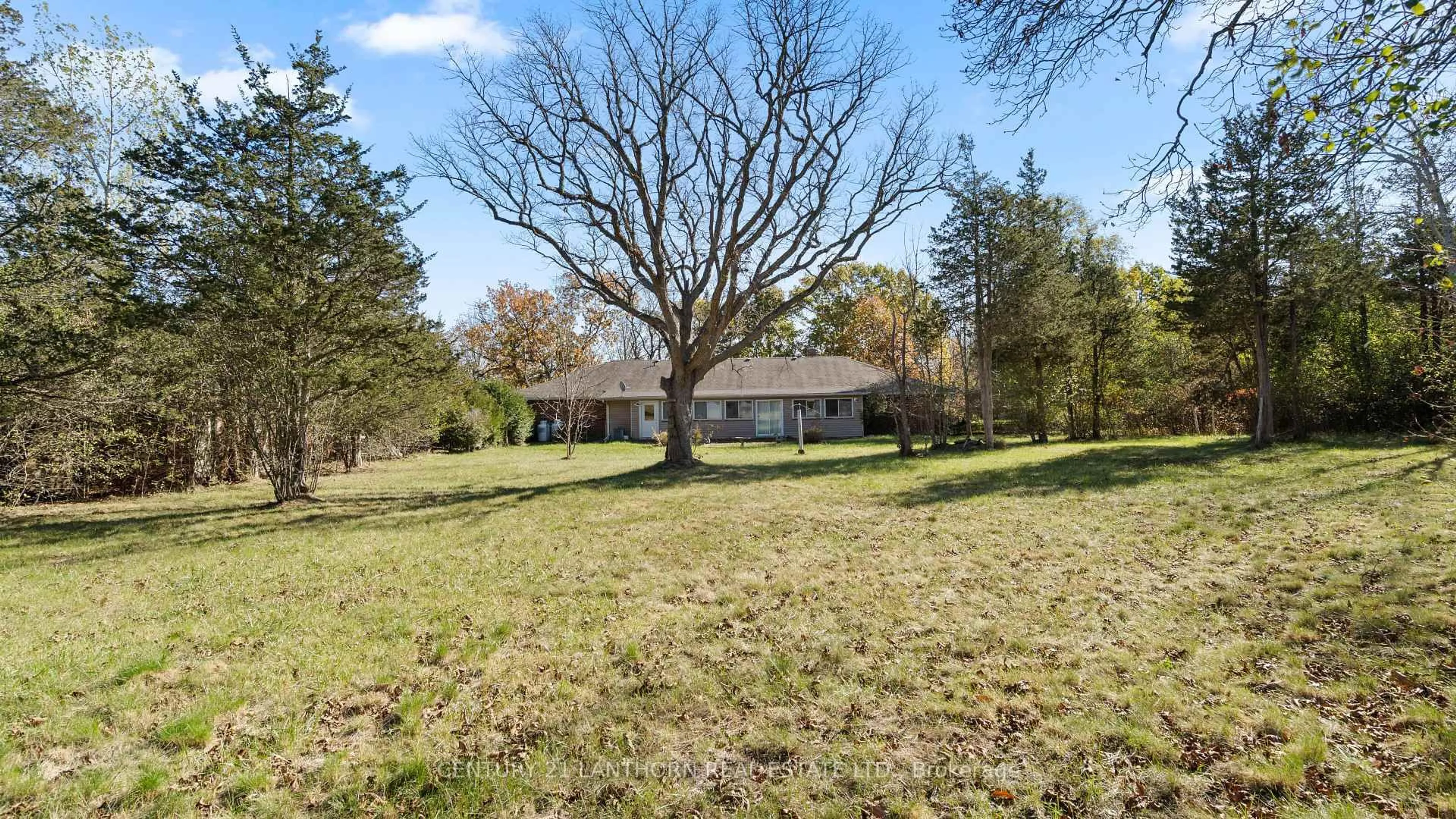 A pic from outside/outdoor area/front of a property/back of a property/a pic from drone, unknown for 5073 Highway 62 Highway, Prince Edward County Ontario K0K 1A0