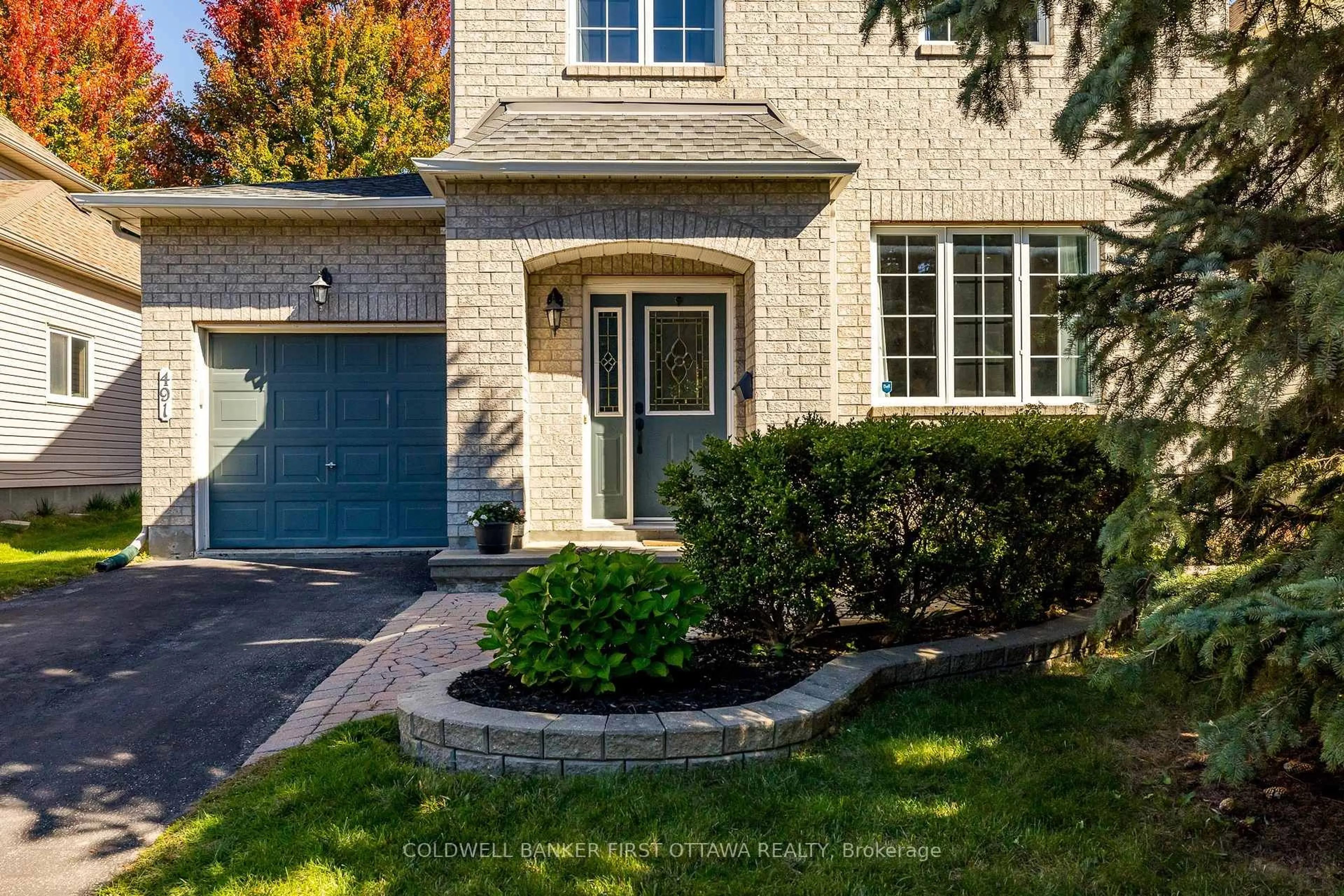 Home with brick exterior material, street for 491 MEADOWBREEZE Dr, Ottawa Ontario K2M 2T6