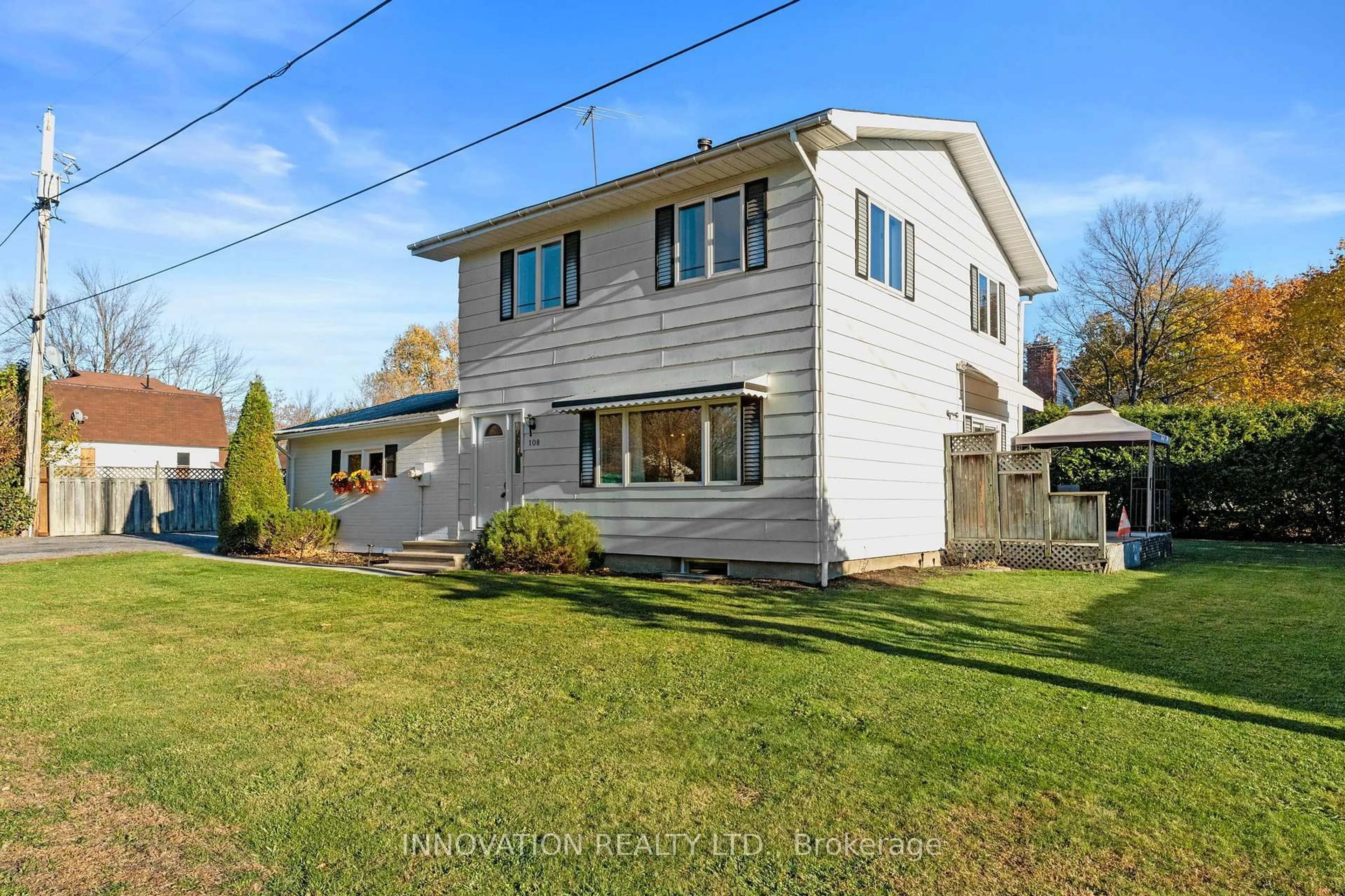 Unknown for 108 Crossland Dr, Fitzroy Harbour Ontario K0A 1X0