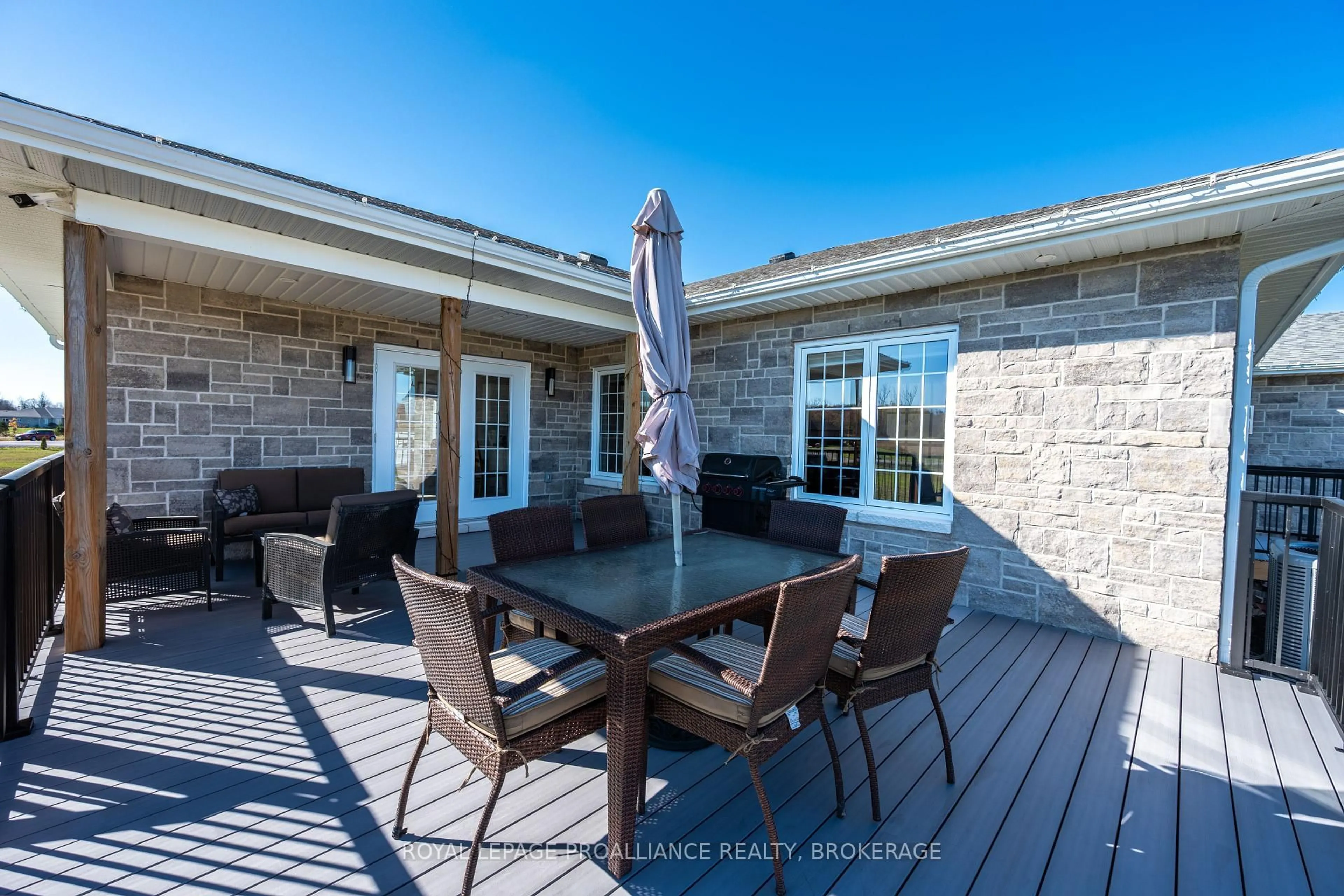 Patio, unknown for 103 Hineman St, Kingston Ontario K7L 0G2