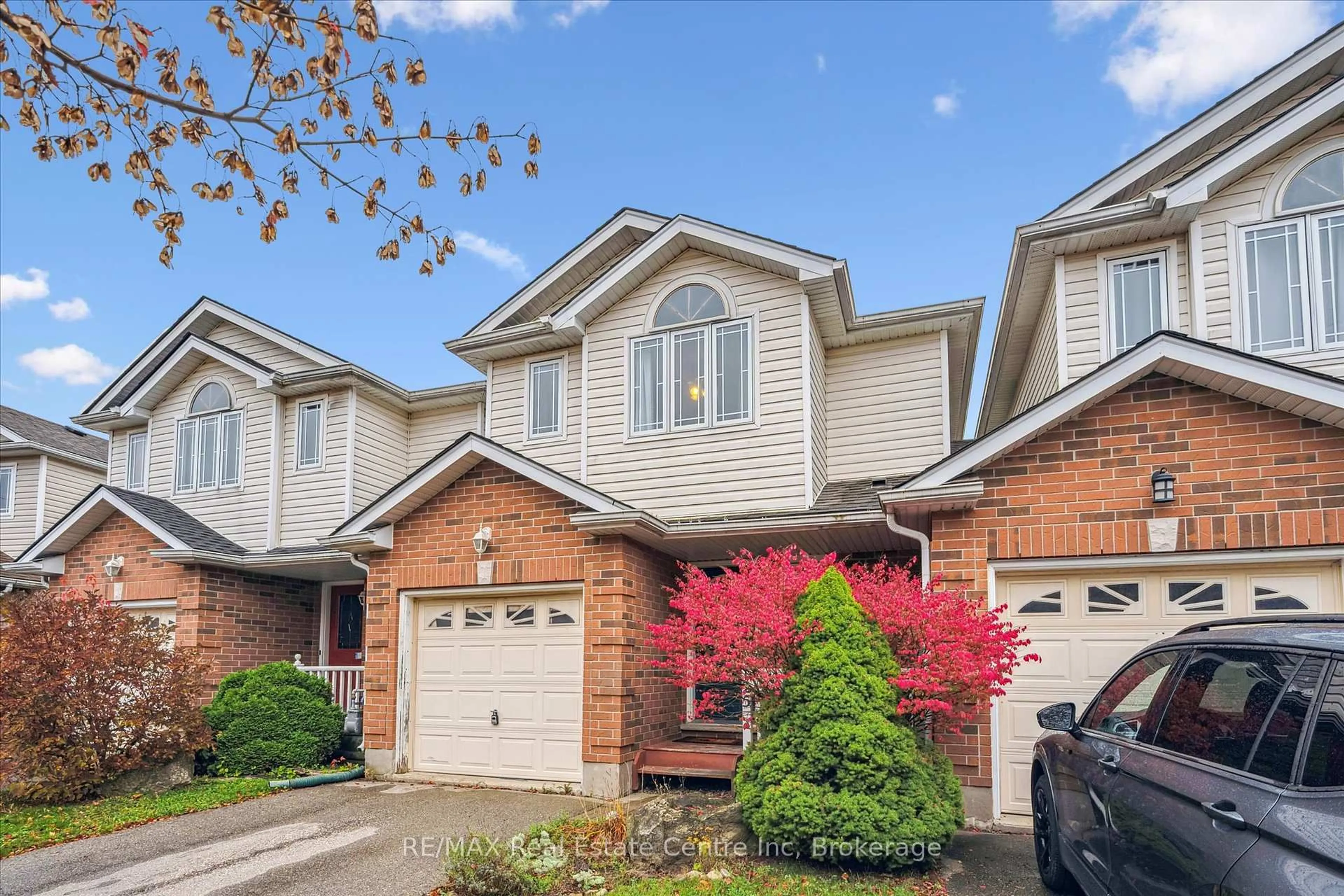 Home with brick exterior material, street for 125 Rodgers Rd, Guelph Ontario N1G 4Z6