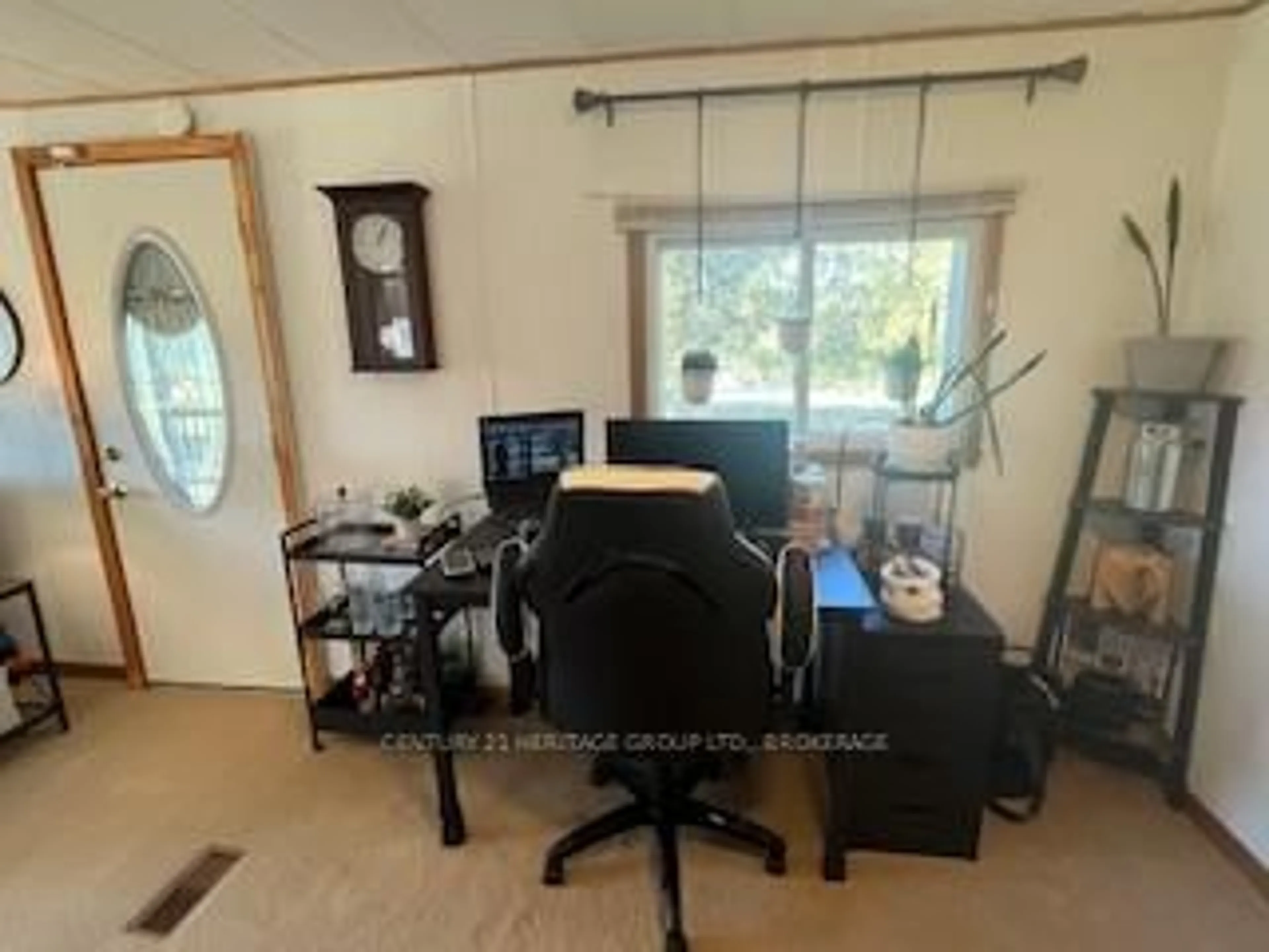 A pic of a room for 3089 Campbell Rd, Sydenham Ontario K0H 2T0