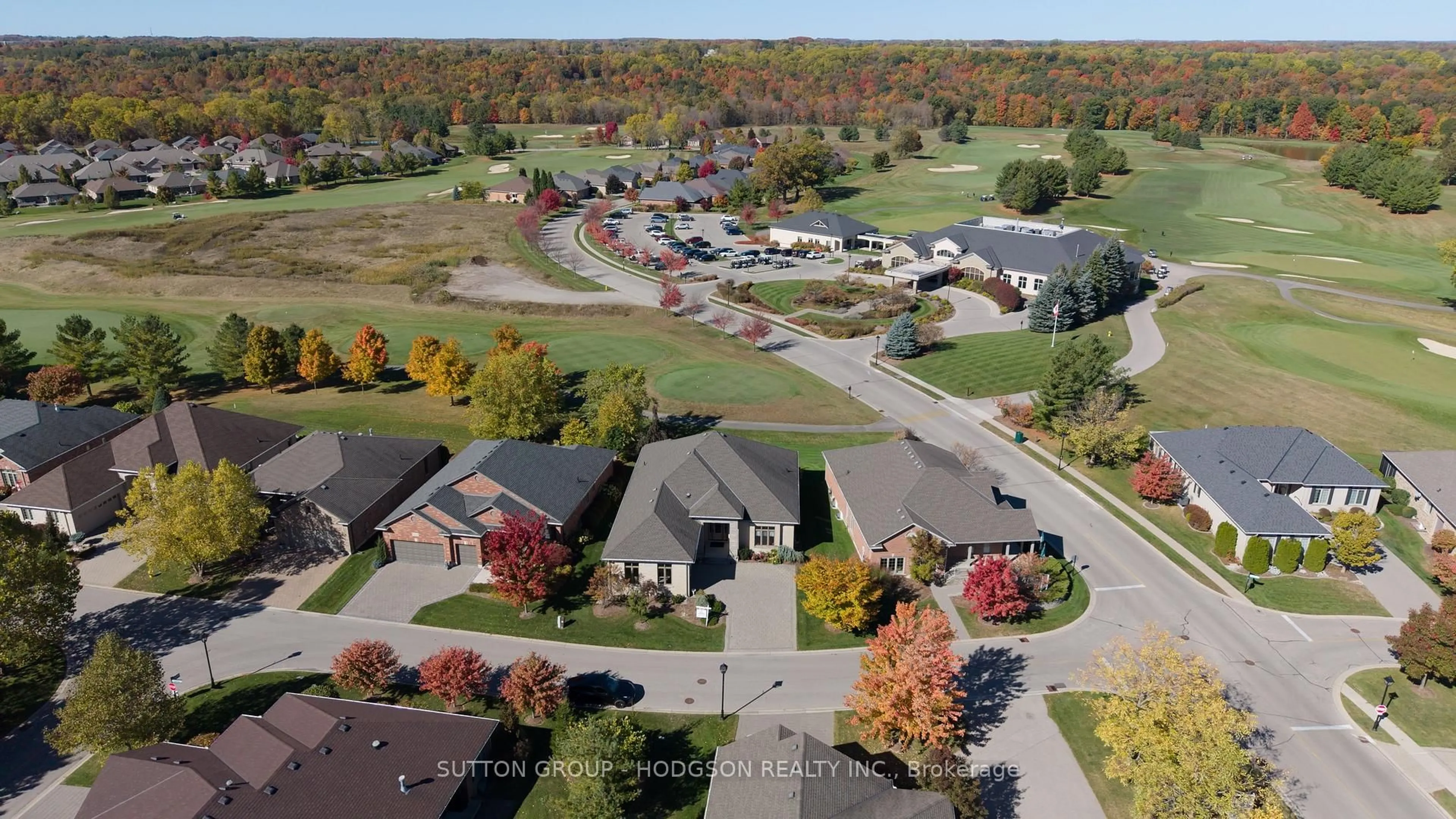 A pic from outside/outdoor area/front of a property/back of a property/a pic from drone, street for 2204 Jack Nash Dr, London South Ontario N6K 5R3