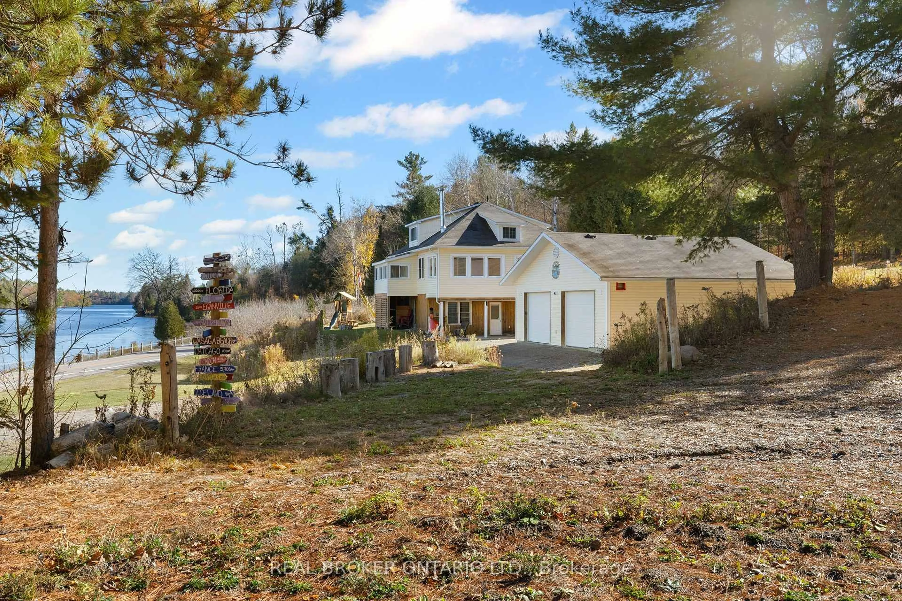 A pic from outside/outdoor area/front of a property/back of a property/a pic from drone, unknown for 5601 Centennial Lake Rd, Griffith Ontario K0J 2R0