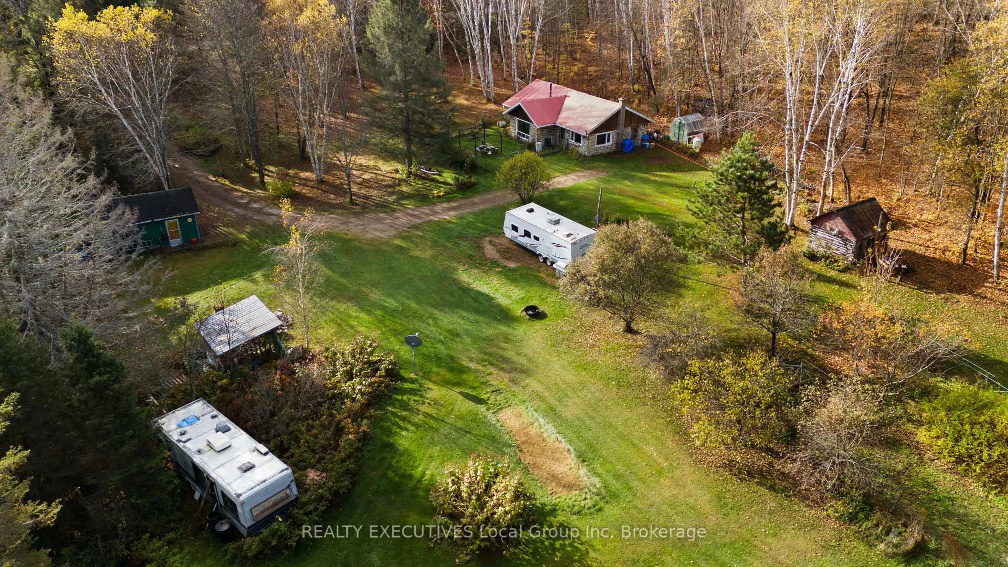 A pic from outside/outdoor area/front of a property/back of a property/a pic from drone, unknown for 3370 Chiswick Line, Chisholm Ontario P0H 1Z0