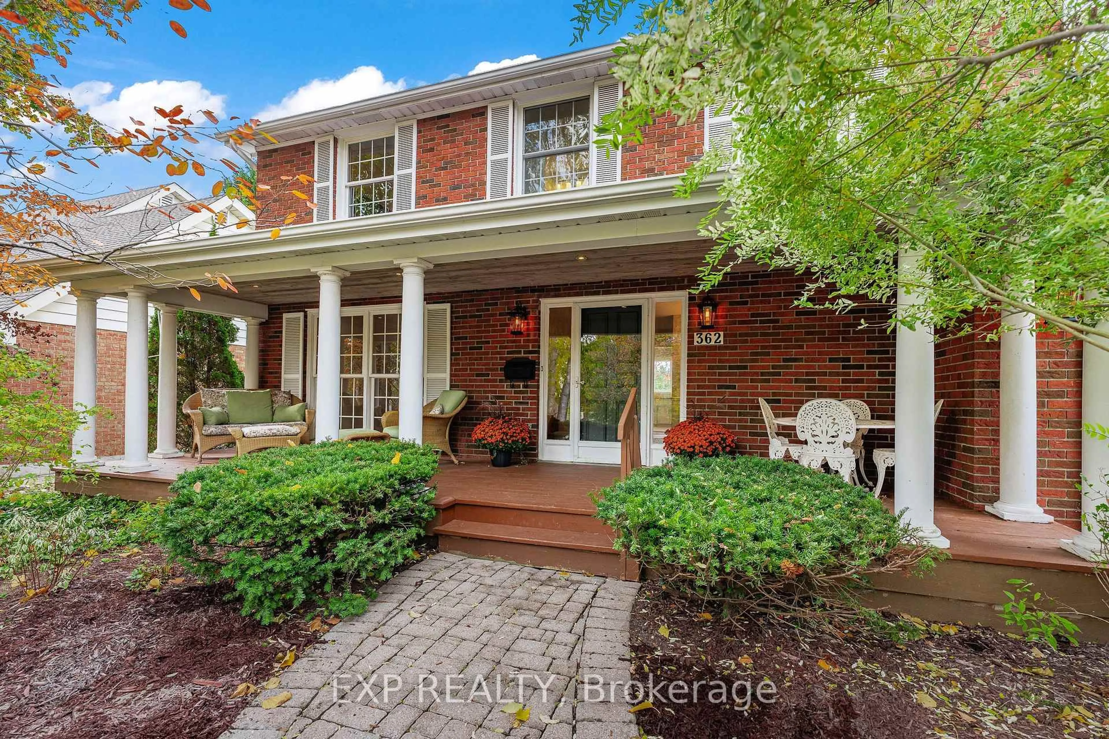 Home with brick exterior material, street for 362 Pommel Gate Cres, Waterloo Ontario N2L 5X4